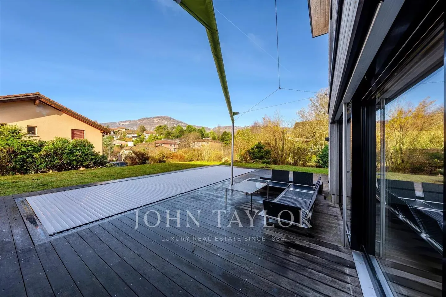 Vevey ? Modern villa with pool & independent studio - Photo 13 of 13