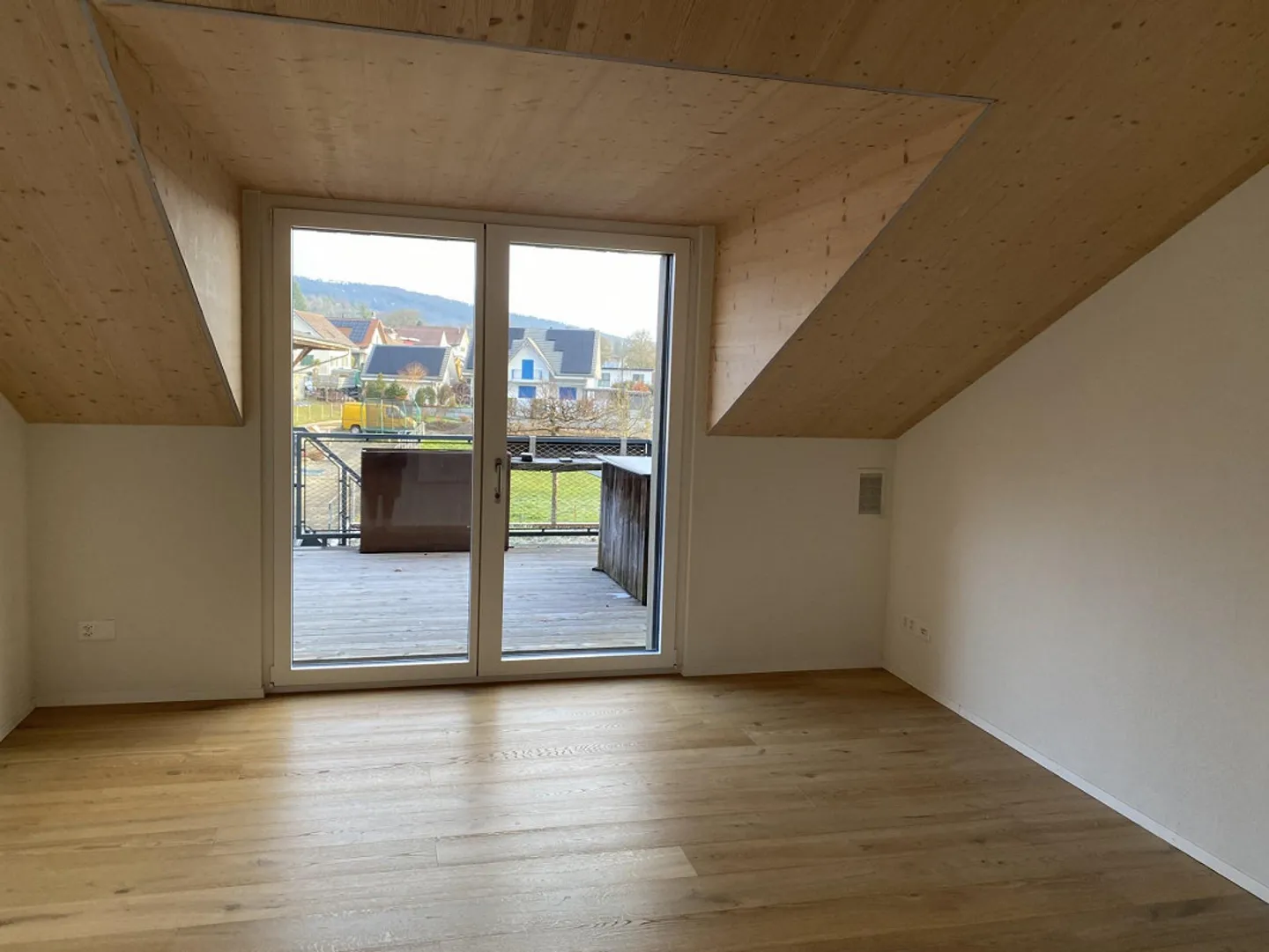 Wunderschöne 3.5-Zimmer-Maisonette-Wohnung - Foto 6 von 7