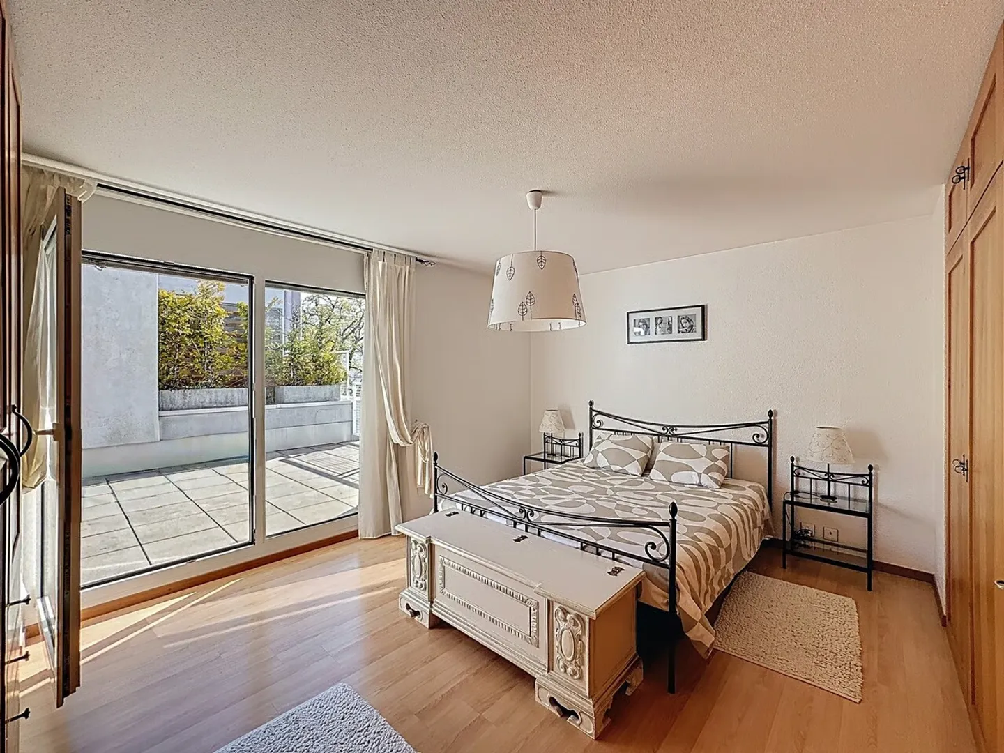 Penthouse-Wohnung mit 5.5 Zimmern, zwei Terrassen und zwei Balkonen - Photo 12 sur 13