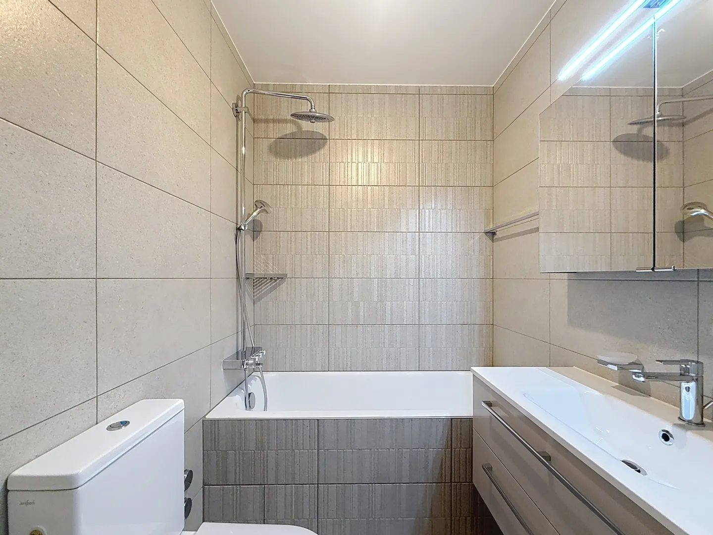 Wohnung mieten - Foto 7 von 10