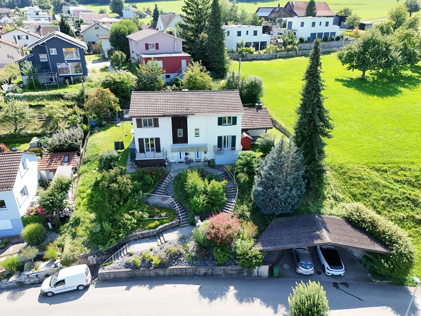 Live where peace and security are at home - Photo 1 of 21