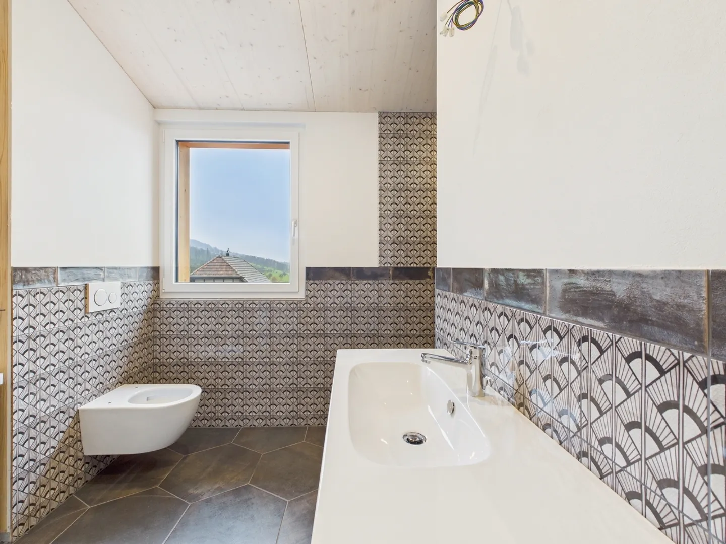 Modern 3.5-Room Apartment in a Central Location in Beinwil am See - Photo 7 of 9