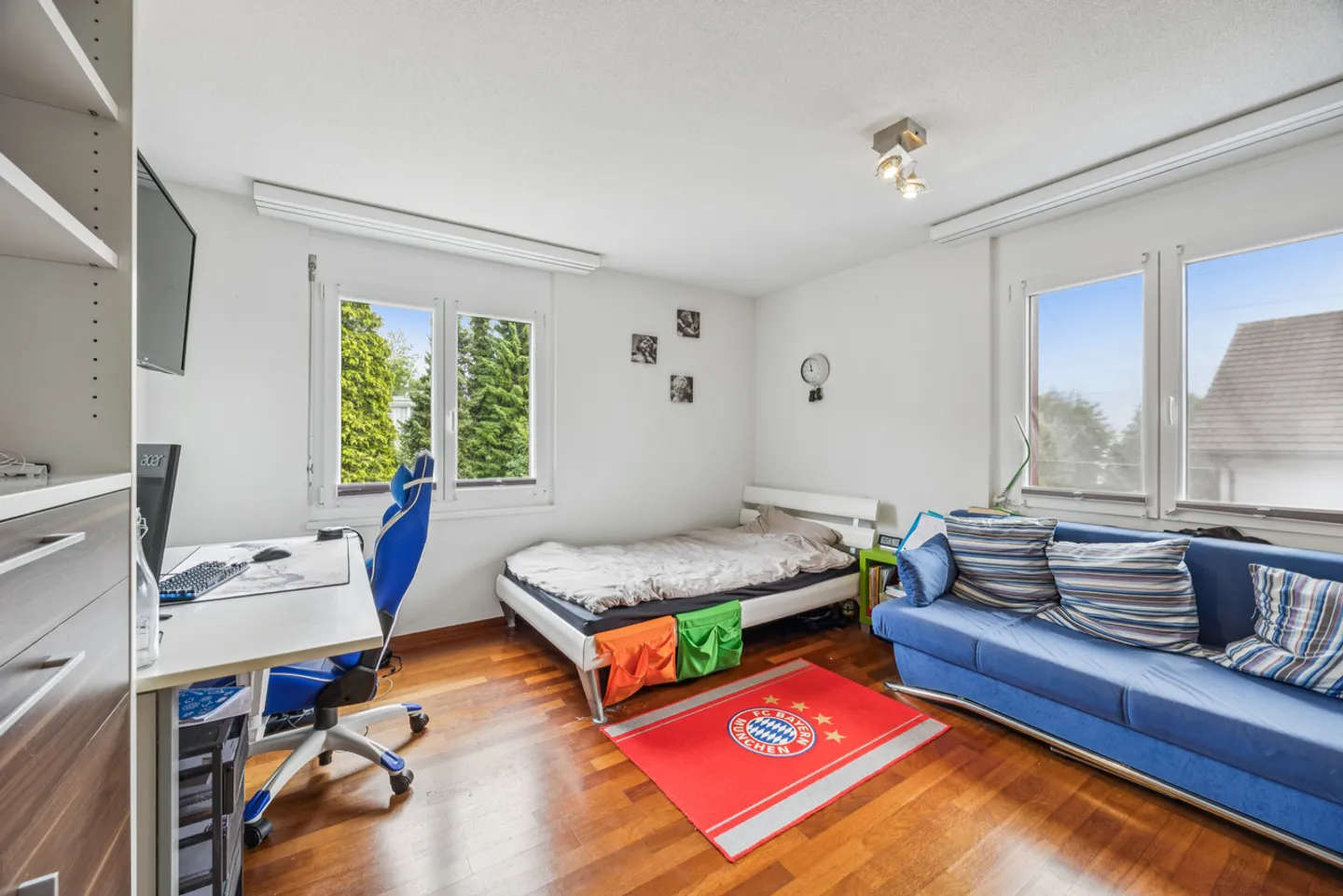 Spacious Condominium in a Quiet Location - Photo 4 of 16