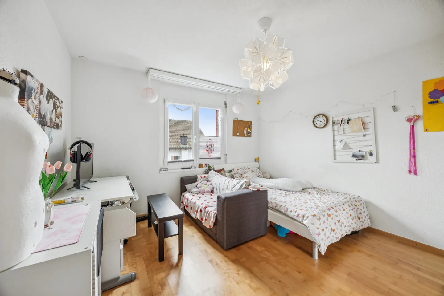 Spacious Condominium in a Quiet Location - Photo 5 of 16
