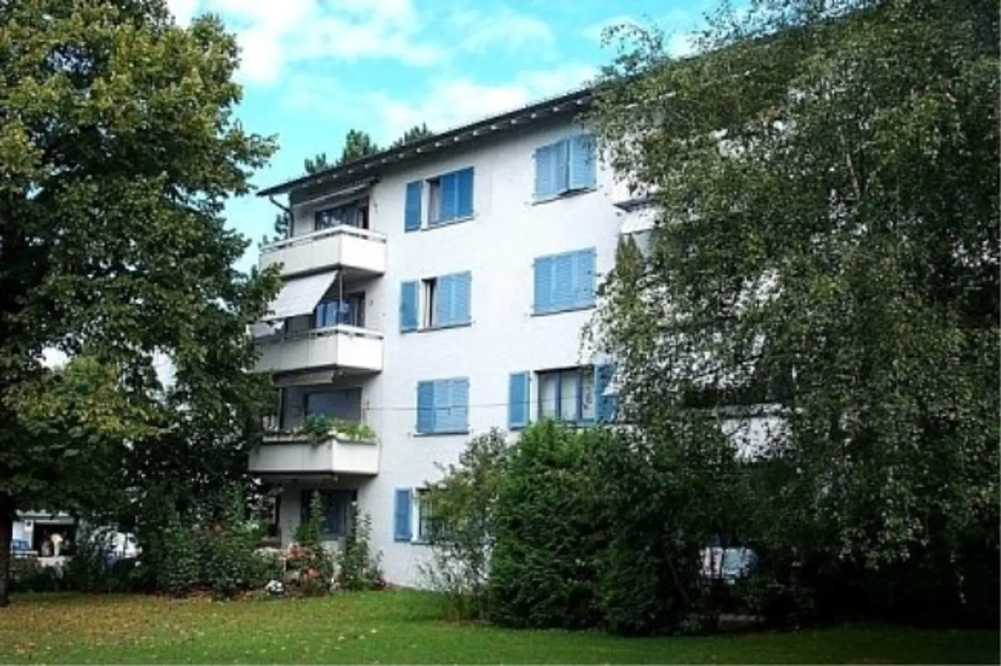 Place de parking sur Frohdörflistrasse à Glattbrugg - Photo 1 sur 1