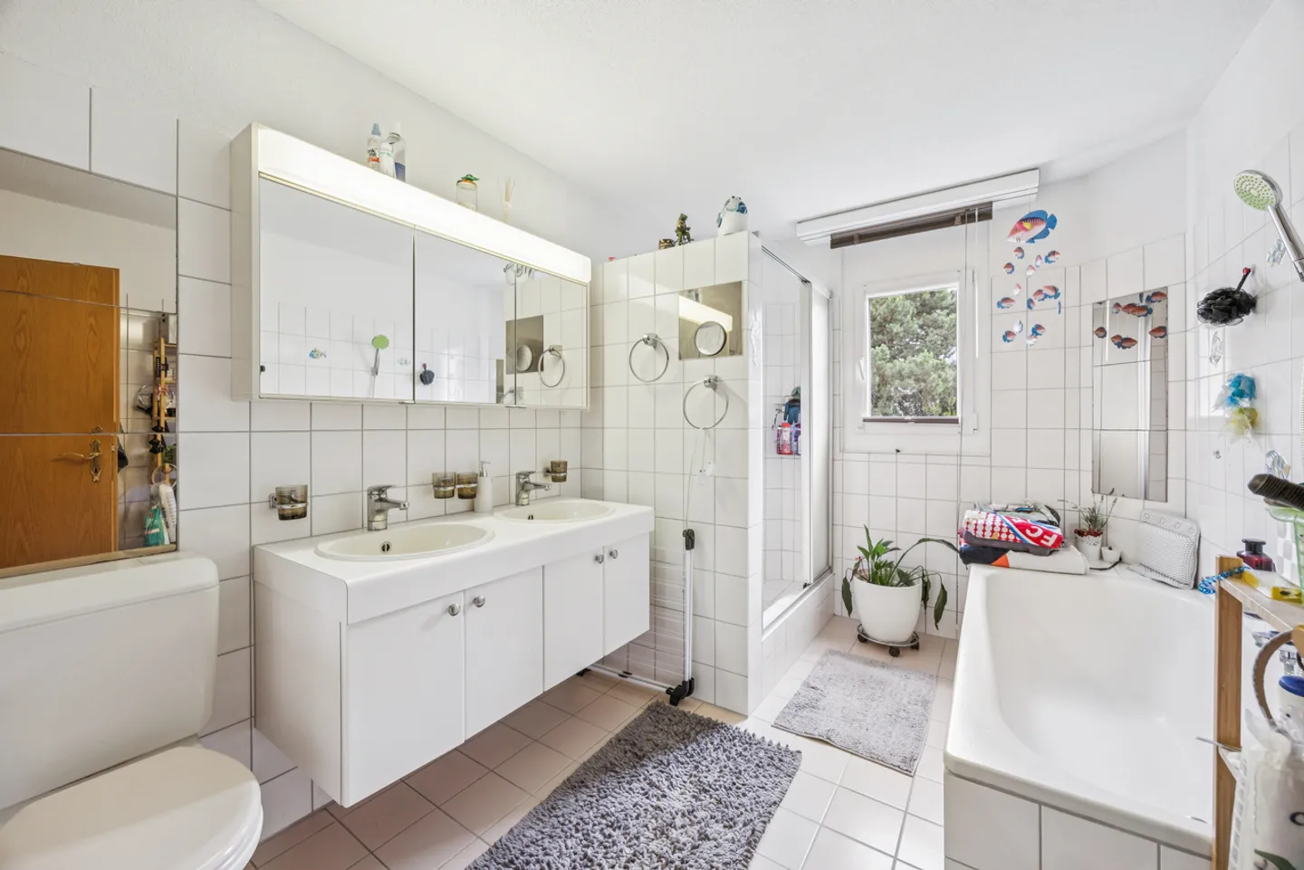 Spacious Condominium in a Quiet Location - Photo 6 of 16