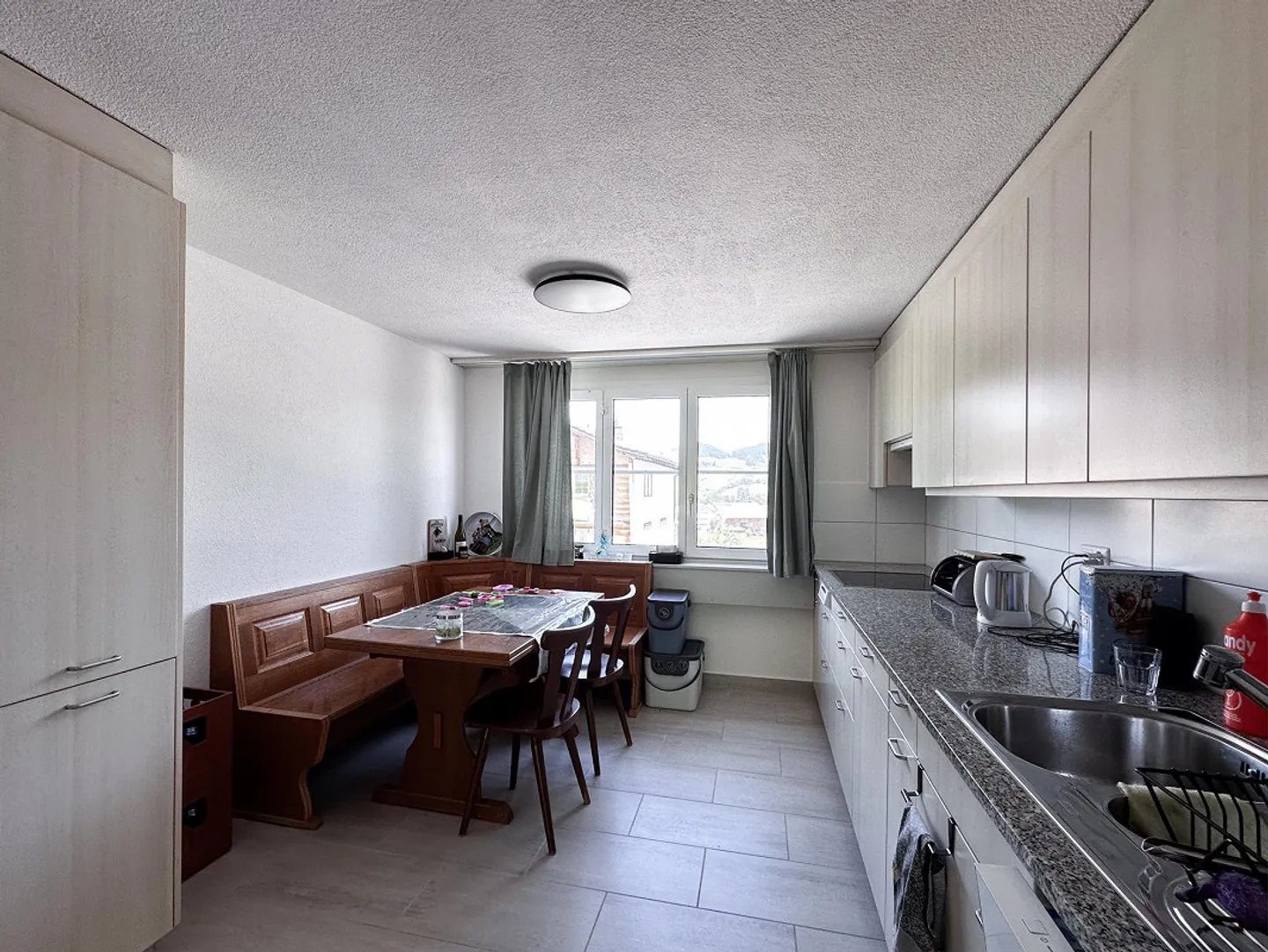 Bella appartamento all'uscita del villaggio di Appenzell - Foto 3 di 12