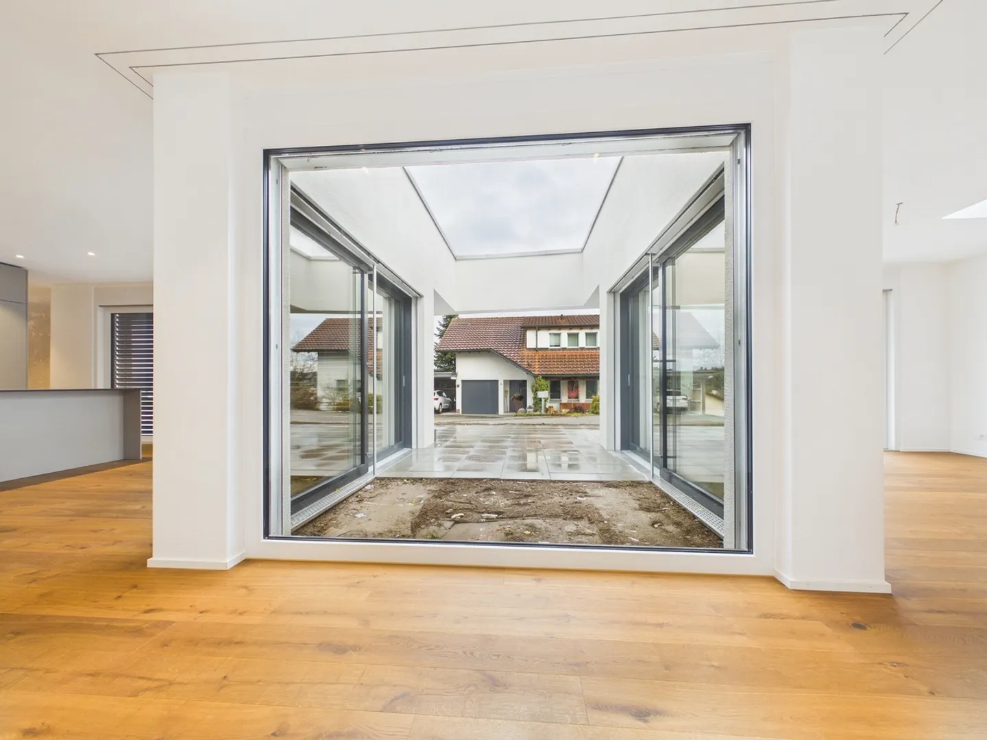 Modernes Terrassenhaus in Hilfikon - Foto 10 von 19