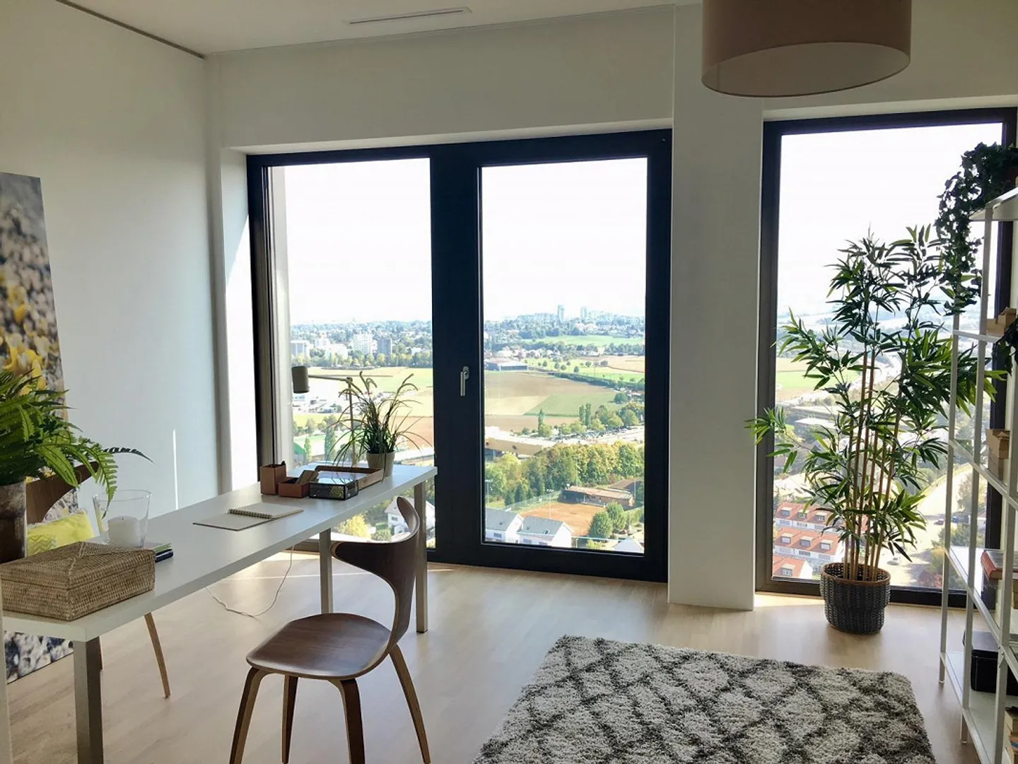 Exklusive 3.5-Zimmer-Wohnung im Ceres Tower mit tollem Ausblick - Foto 7 von 9