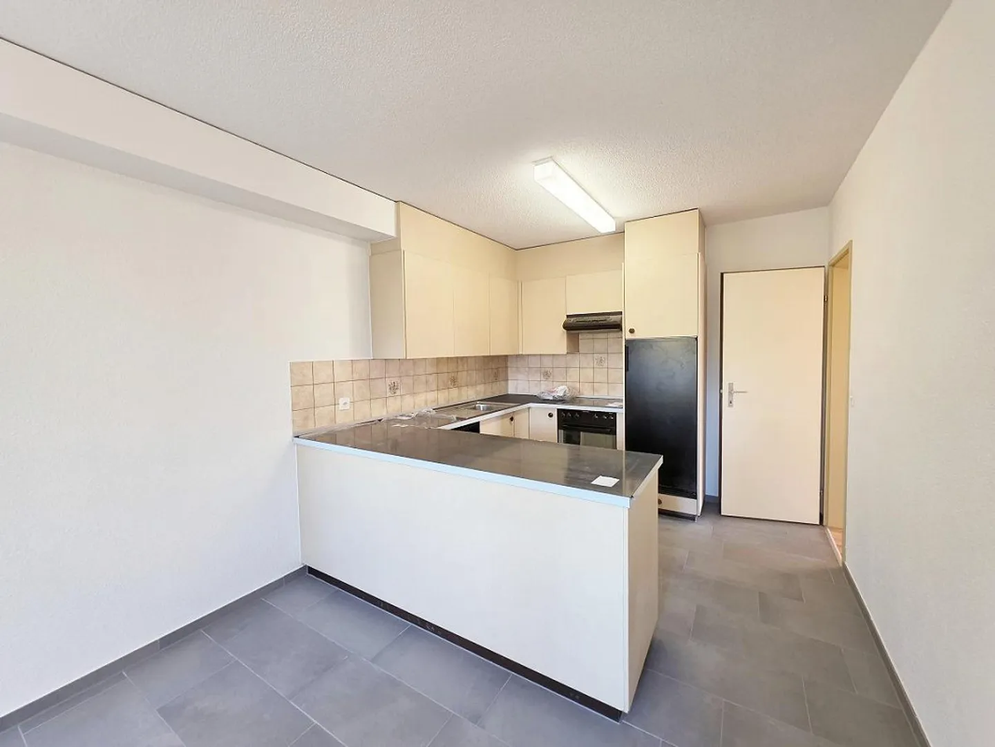 Appartement spacieux avec touche moderne dans le quartier de Herblingen - Photo 6 sur 12