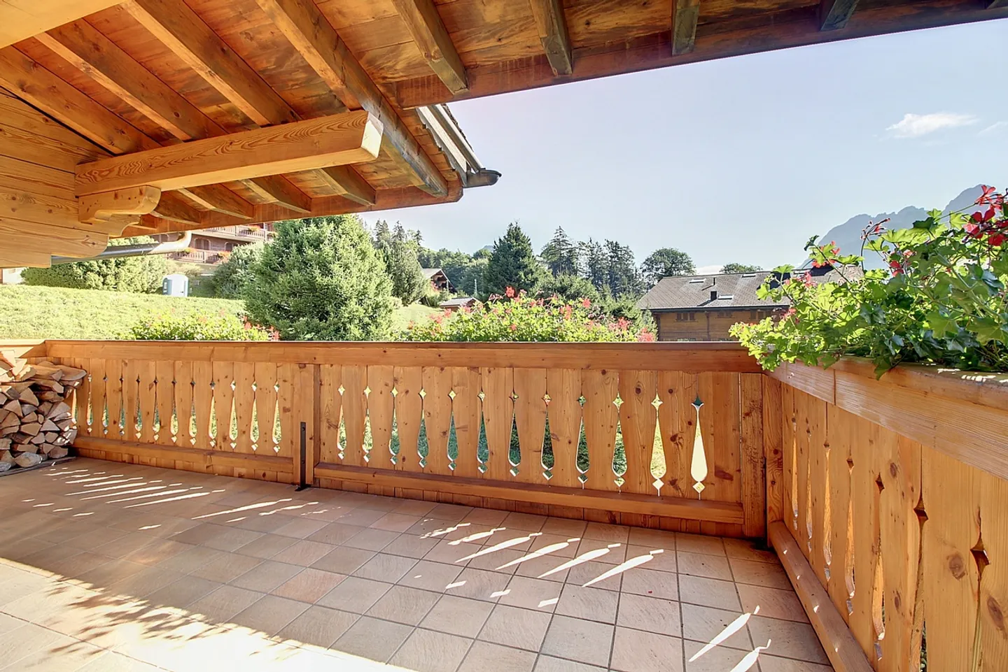 Wunderschöne Duplex-Wohnung auf den Höhen des Dorfes - Foto 12 von 12