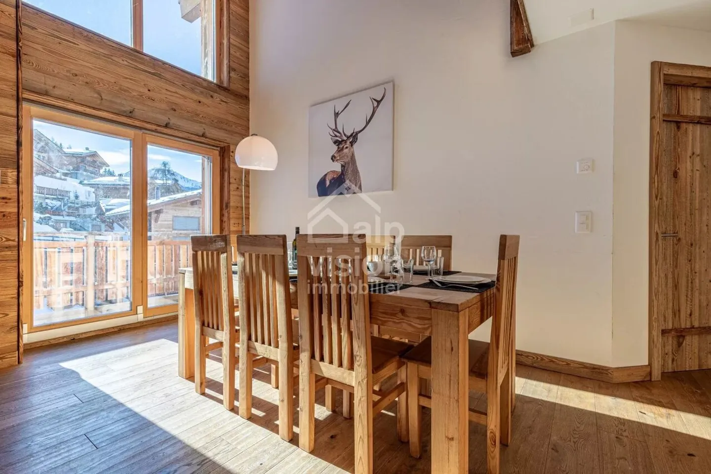 SPLENDIDE DUPLEX DE 5,5 CHAMBRES SKI IN/SKI OUT CENTRE STATION - Photo 5 sur 13