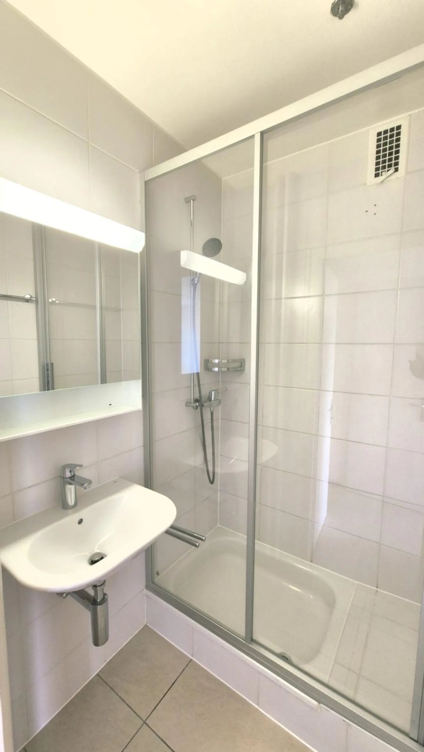 Charmante Wohnung in Gland - Foto 5 von 5