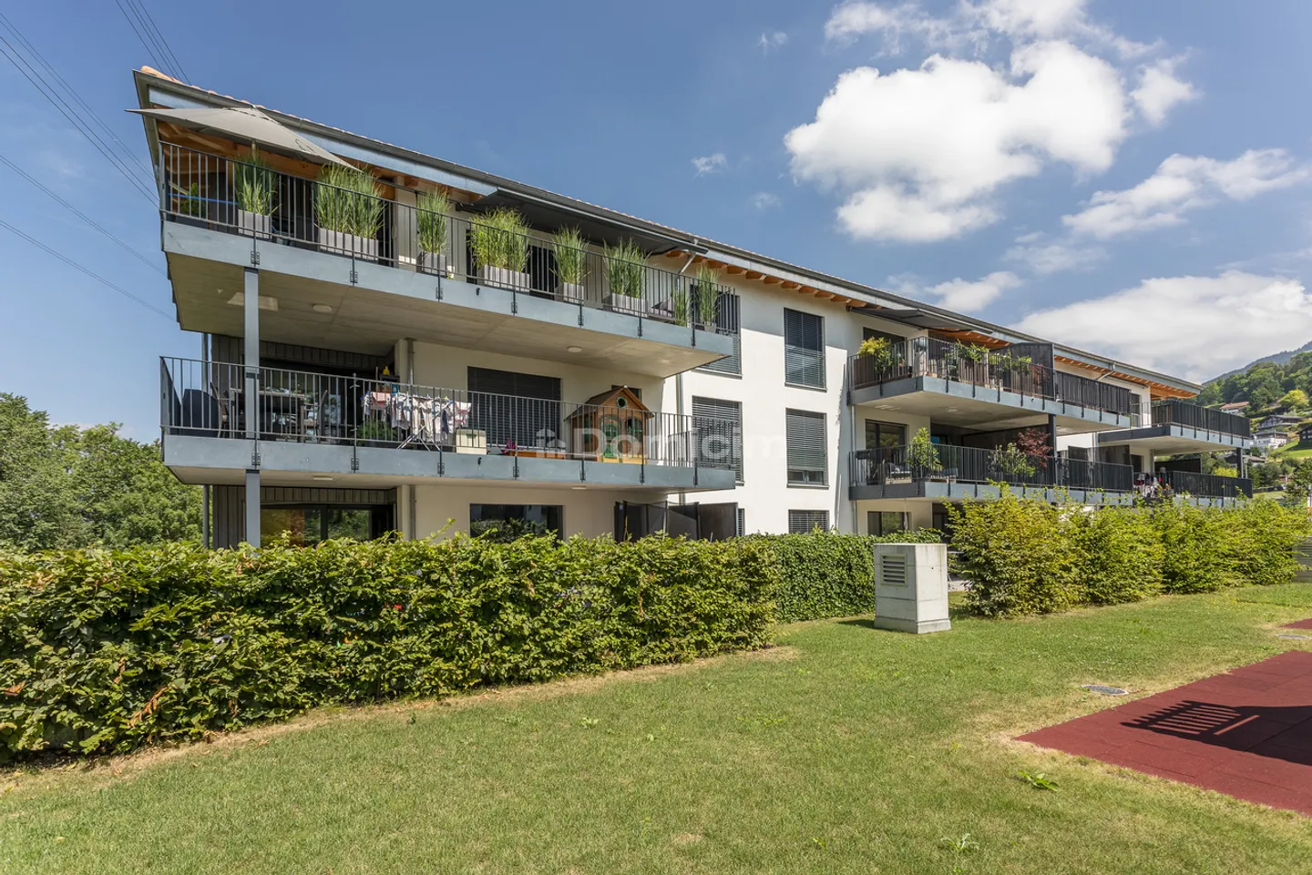 APPARTEMENT FAMILIAL DE 5.5P AVEC TERRASSE ET JARDIN PRIVATIF - Foto 2 von 13