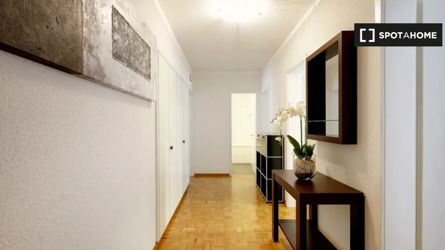 Entdecke, besichtige und miete dein neues Zuhause online mit vollem Vertrauen. - Foto 10 von 13