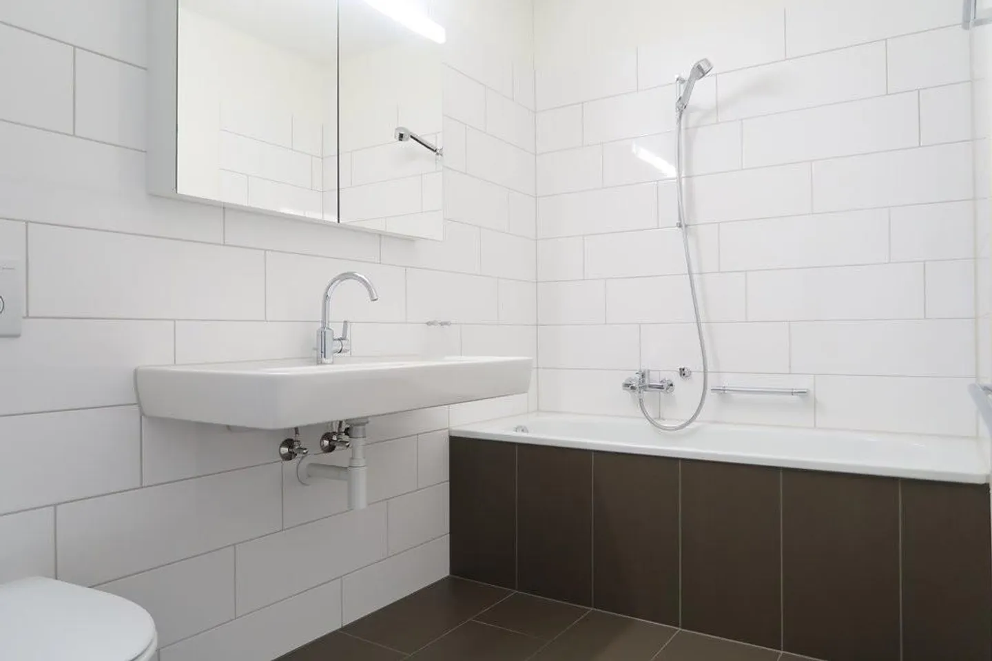 Camera mansardata a Gümligen - Foto 4 di 12