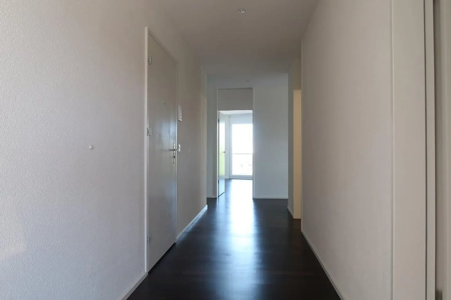 Camera mansardata a Gümligen - Foto 6 di 12