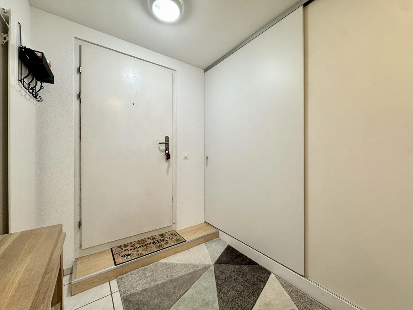 5.5-Room Maisonette with Parking Space - Centrally Located, Pleasantly Quiet - Photo 9 of 12