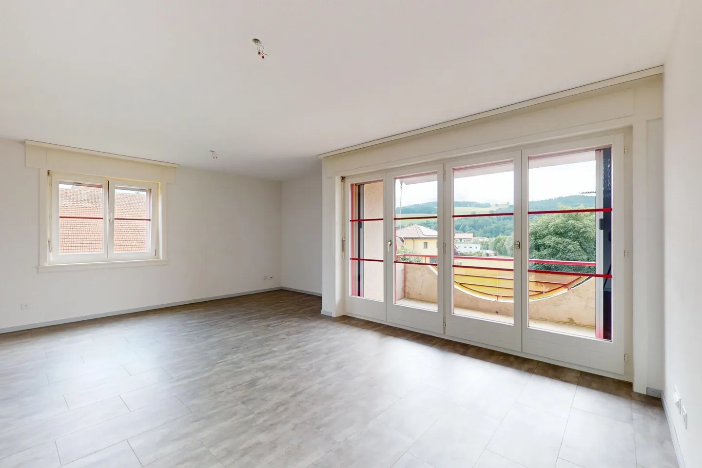 Charming Apartment in Villariaz - Photo 5 of 10