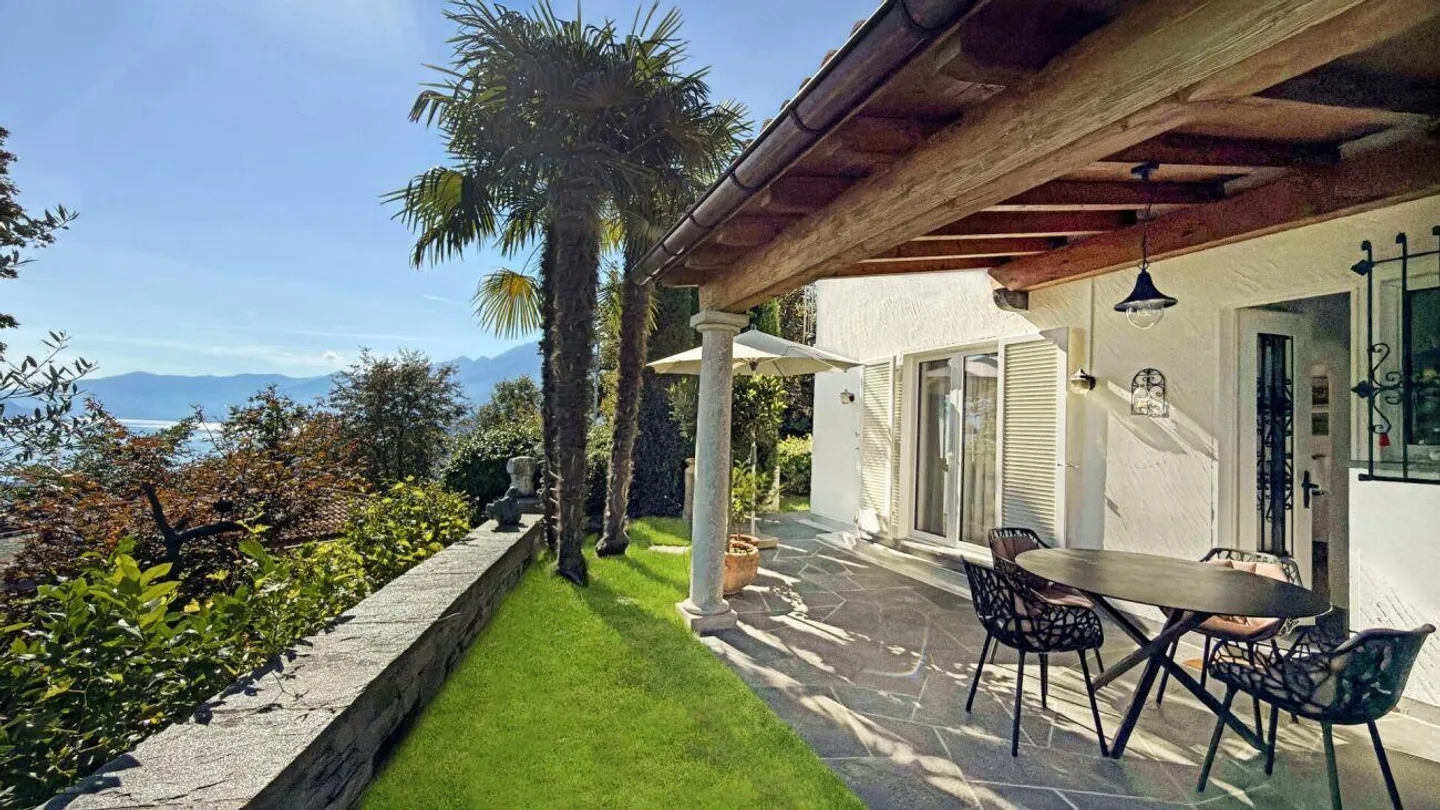 Locarno Monti - Villetta riattata a nuovo / Topgepflegte, charmante Villetta - Foto 1 di 18