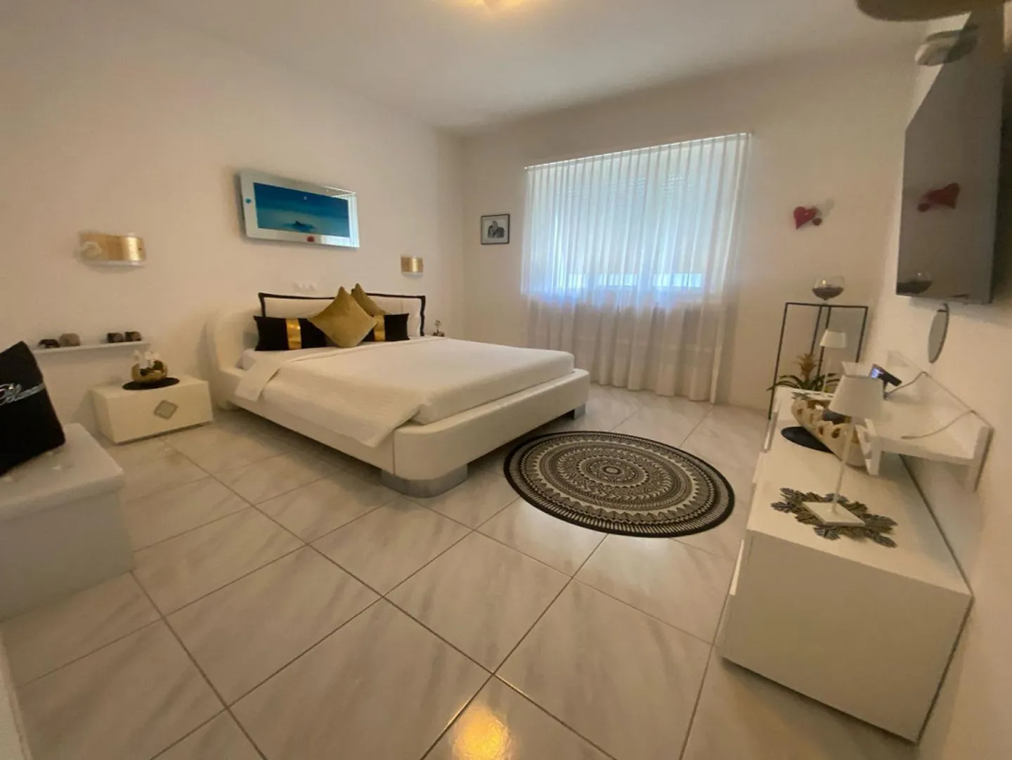 «6 1/2-room villa with garden in a very sunny location with a view / villetta di 6 1/2 locali con giardino molto soleggiata e bella vista» - Photo 15 of 36