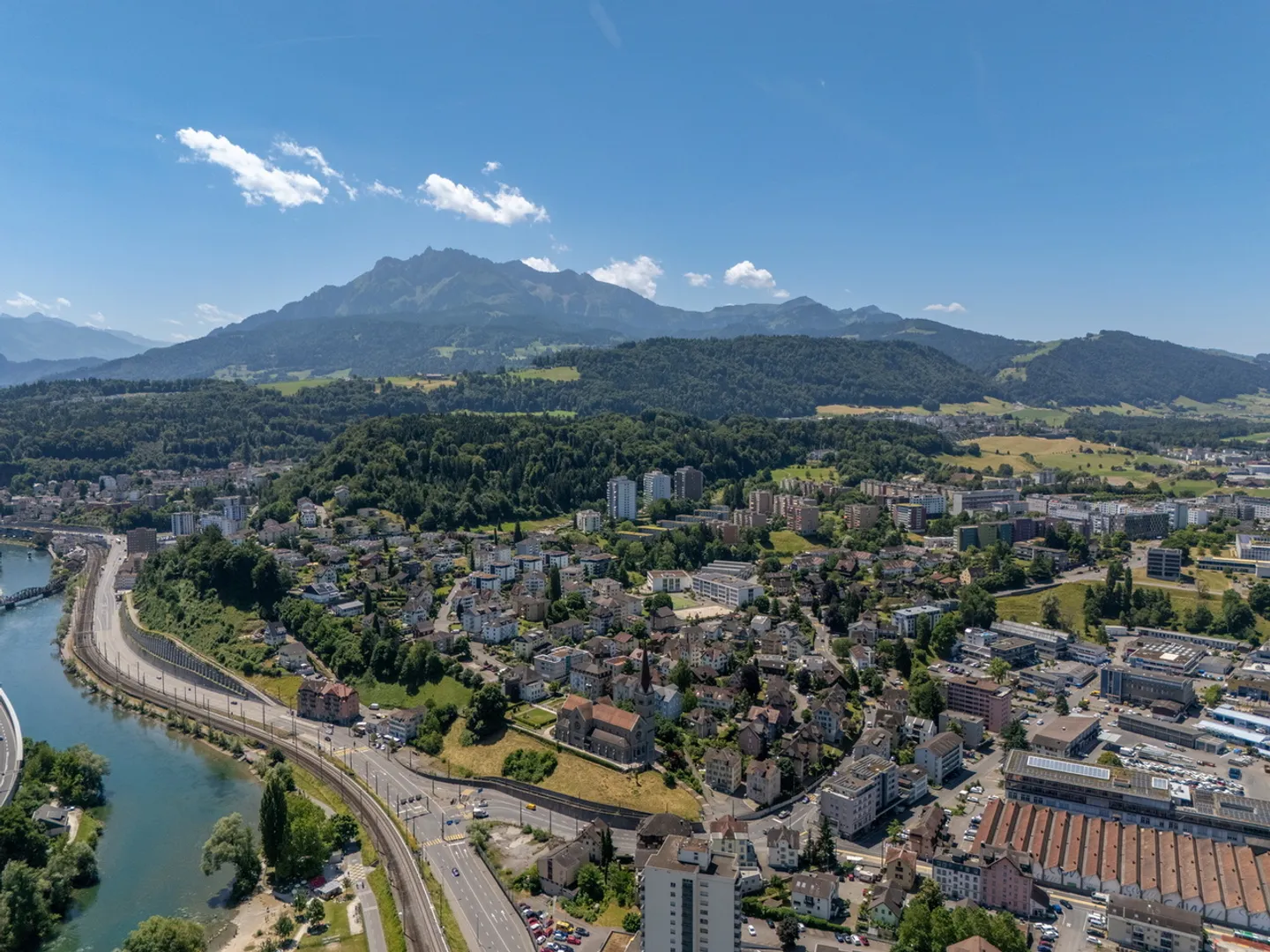 Elegantes Apartment mit Garten - Foto 1 von 4