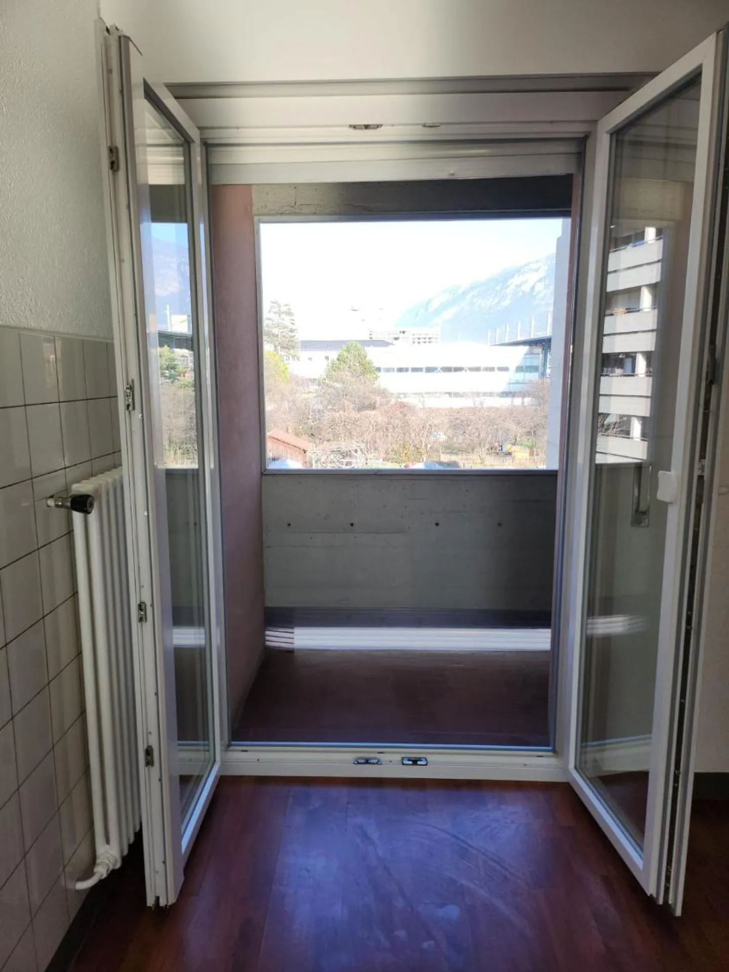 Appartement lumineux 4.5 pièces à Sion - Photo 6 sur 10