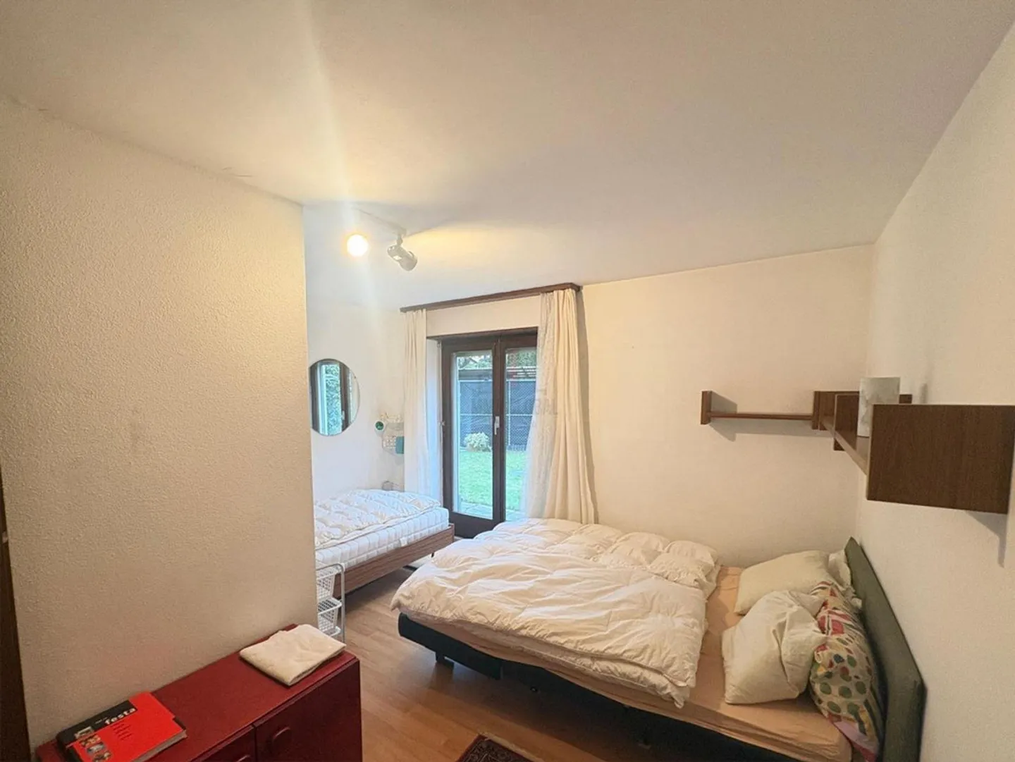 PLONGÉ DANS LE VERT, POSSIBLE COMME DEUXIÈME MAISON - Photo 4 sur 9