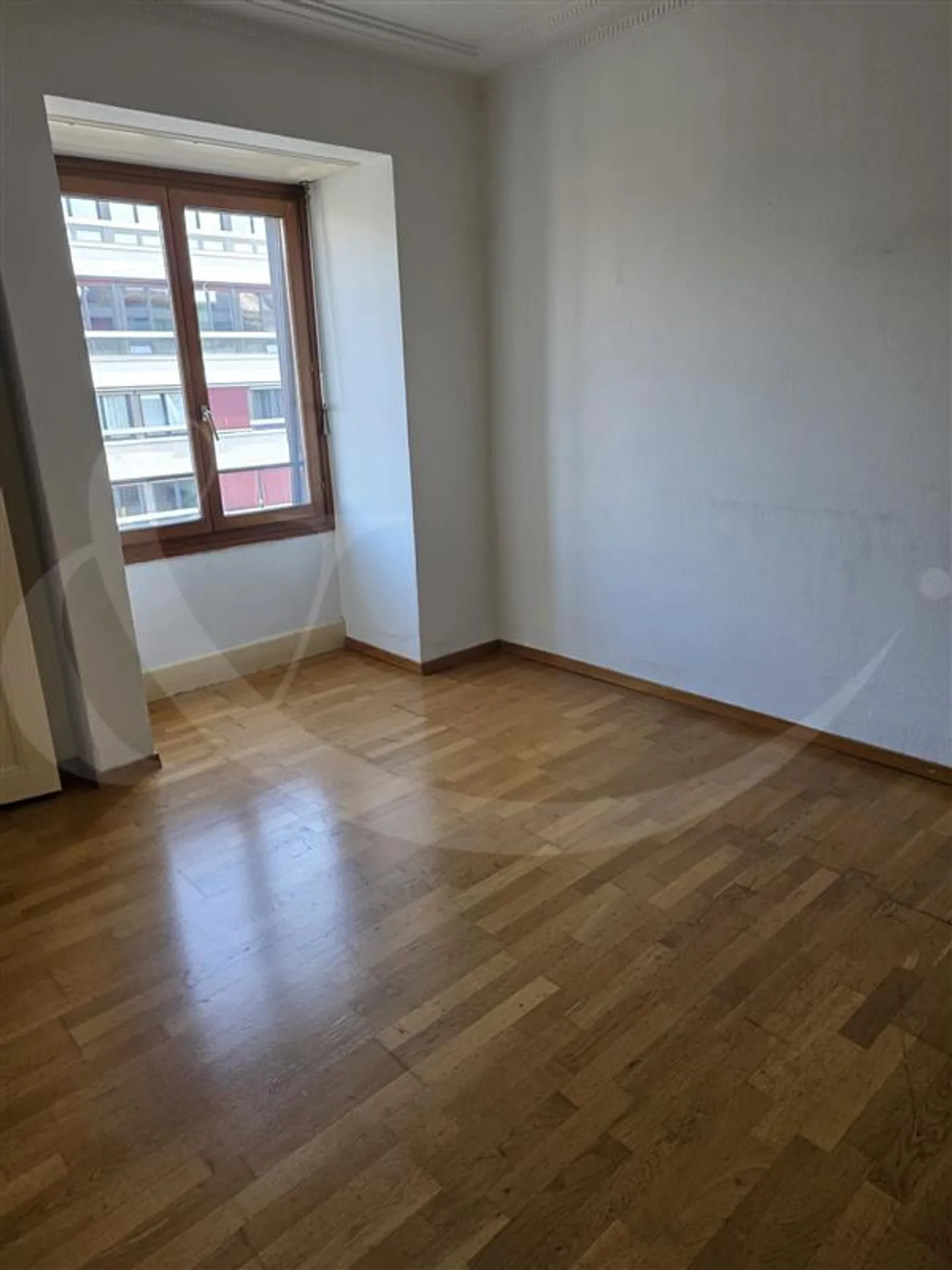 49 Rue de Lausanne, appartement de 2.5 pièces - Photo 2 sur 5