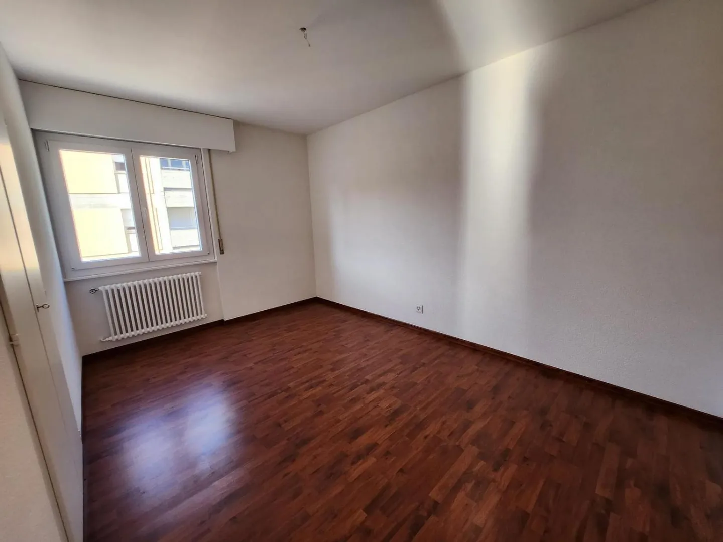 Appartement lumineux 4.5 pièces à Sion - Photo 9 sur 10