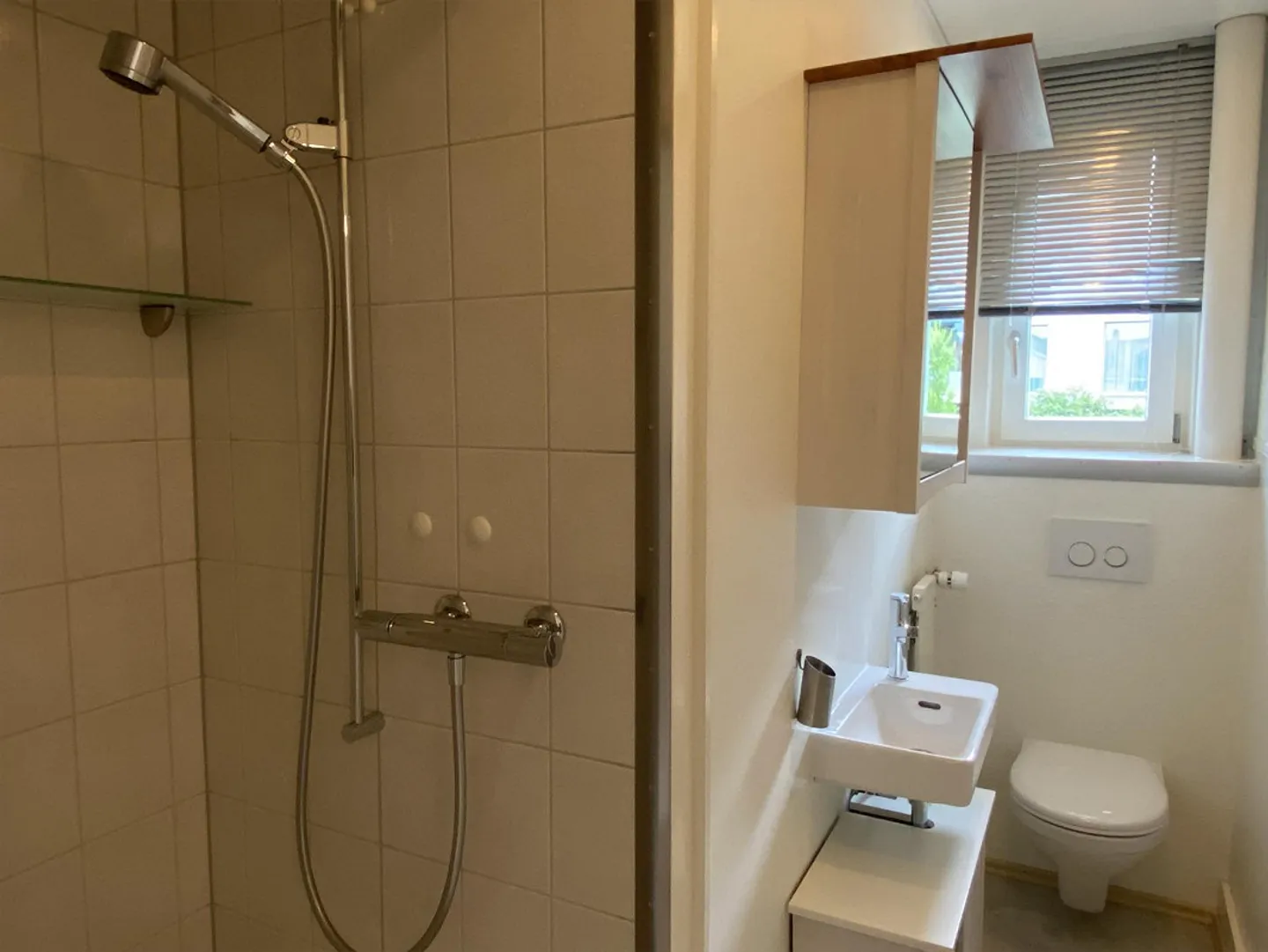 Appartamento 2.5 stanze - Foto 2 di 8