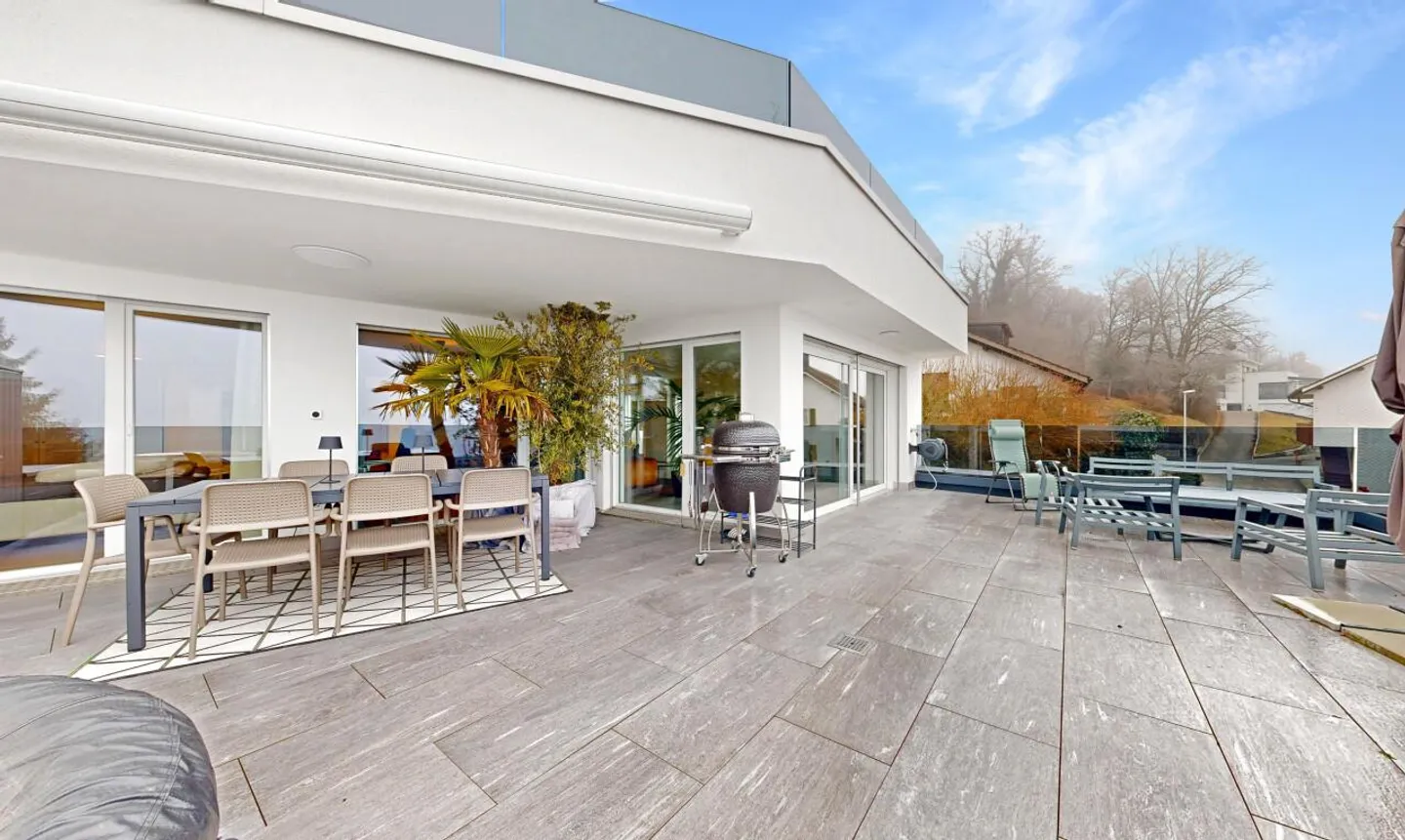 Appartamento con terrazza - Elegante, luminoso, di alta qualità - Foto 2 di 11