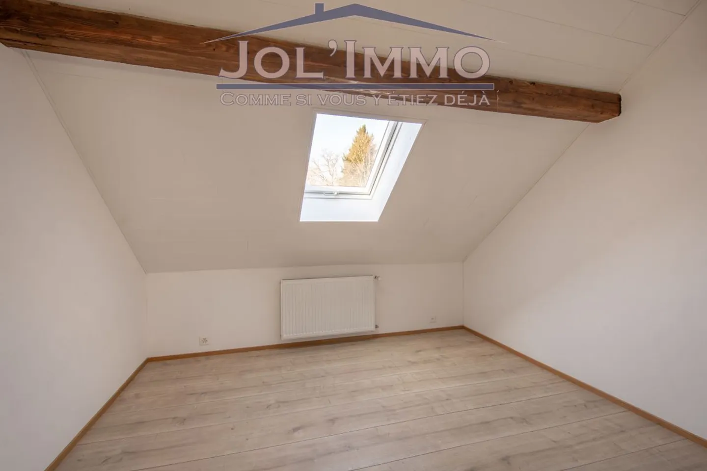 Appartement Duplex Spacieux à Bonfol - Photo 3 sur 9