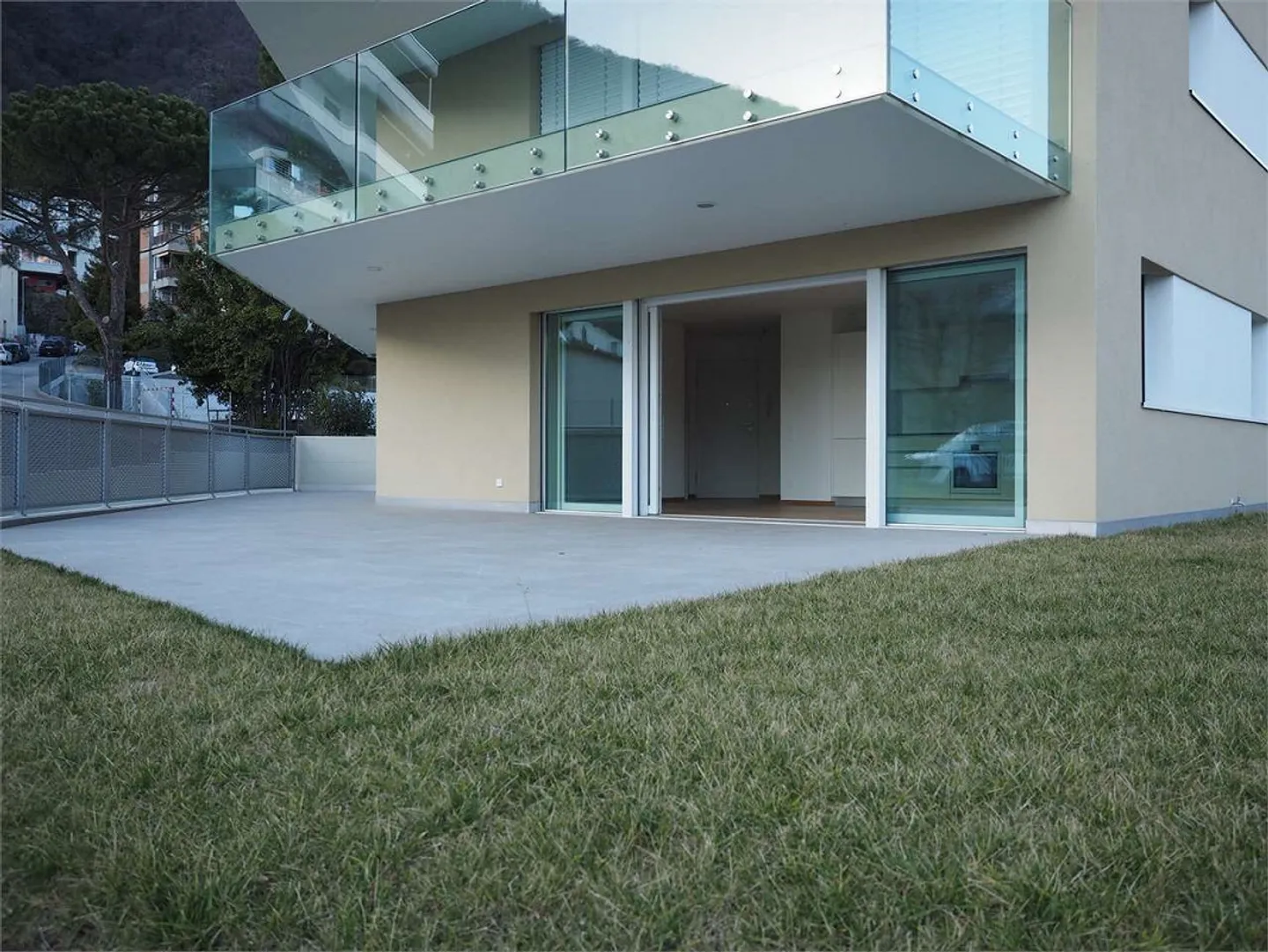 Appartamento con giardino privato - Foto 7 di 9