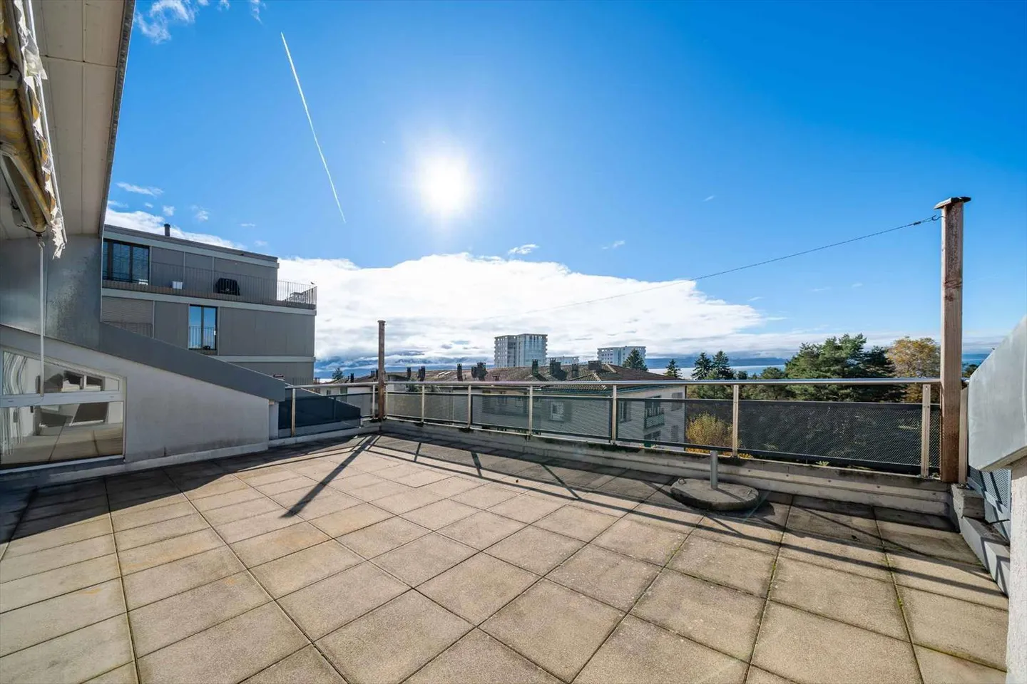 Top floor 4.5 rooms - Photo 9 of 10