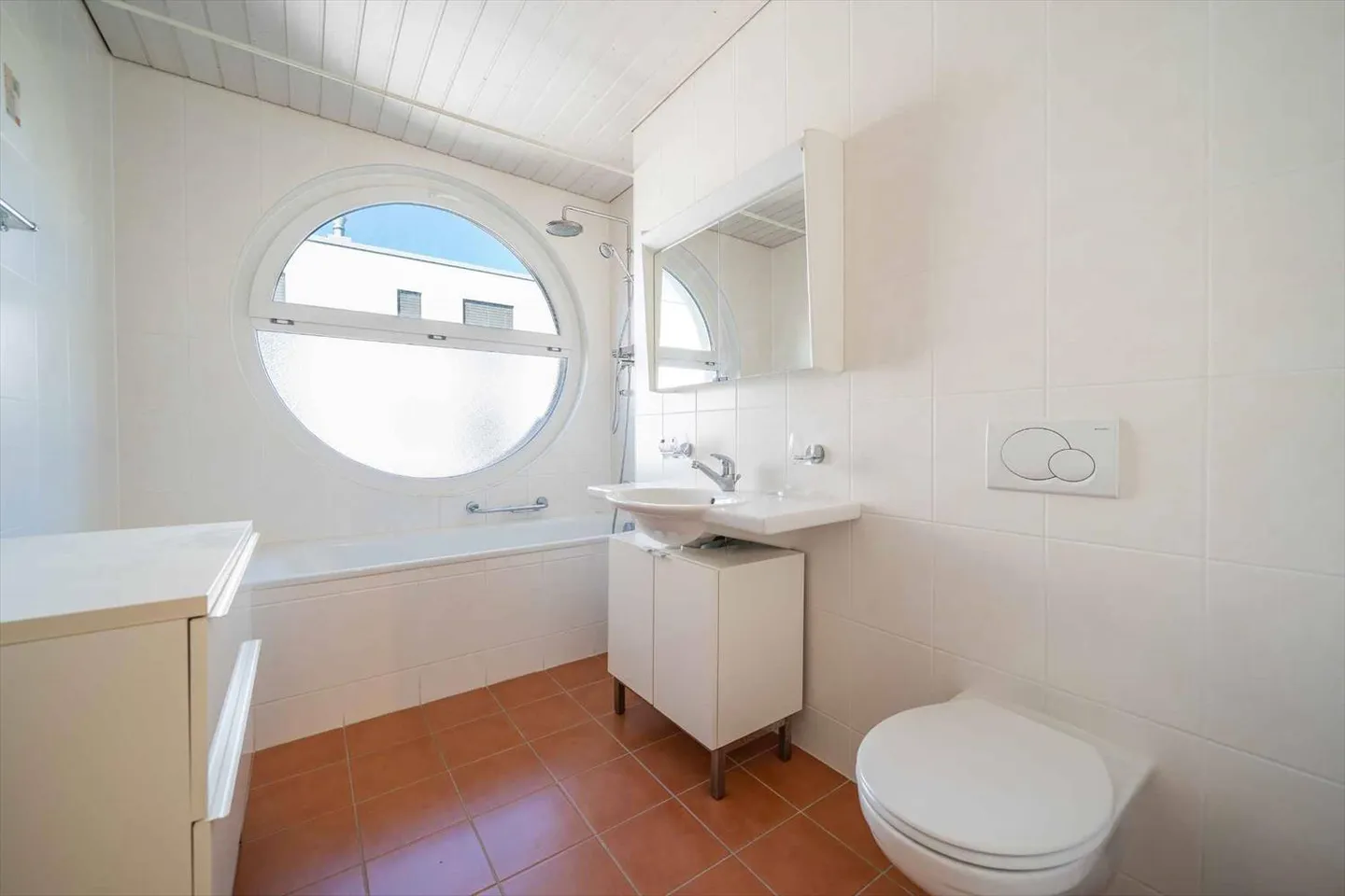 Top floor 4.5 rooms - Photo 7 of 10