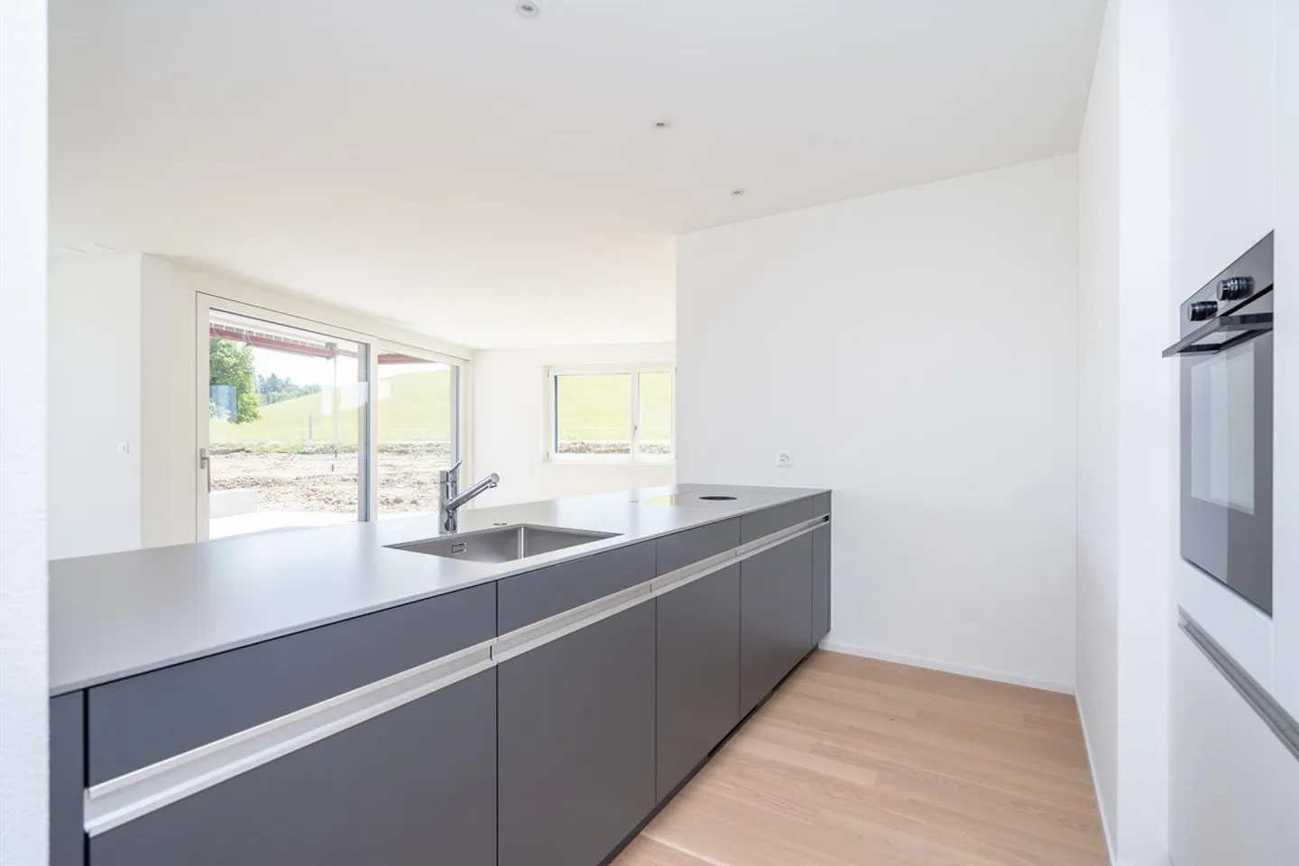 Appartamento attico unico con standard di nuova costruzione nel popolare Schöngrün... - Foto 3 di 10