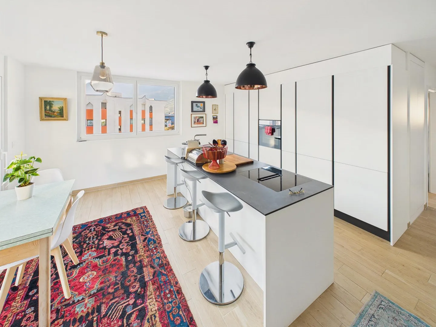 Apartment for sale - Photo 2 of 11