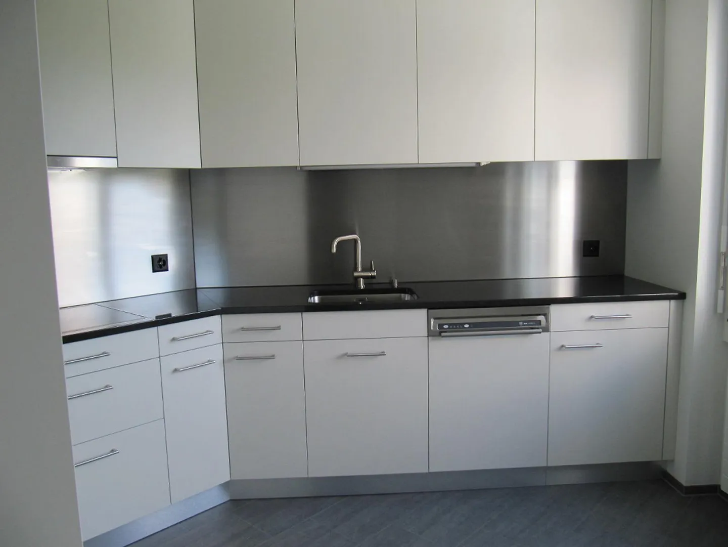 Charming 3.5-room apartment with mountain view in Emmenbrücke - Photo 4 of 9