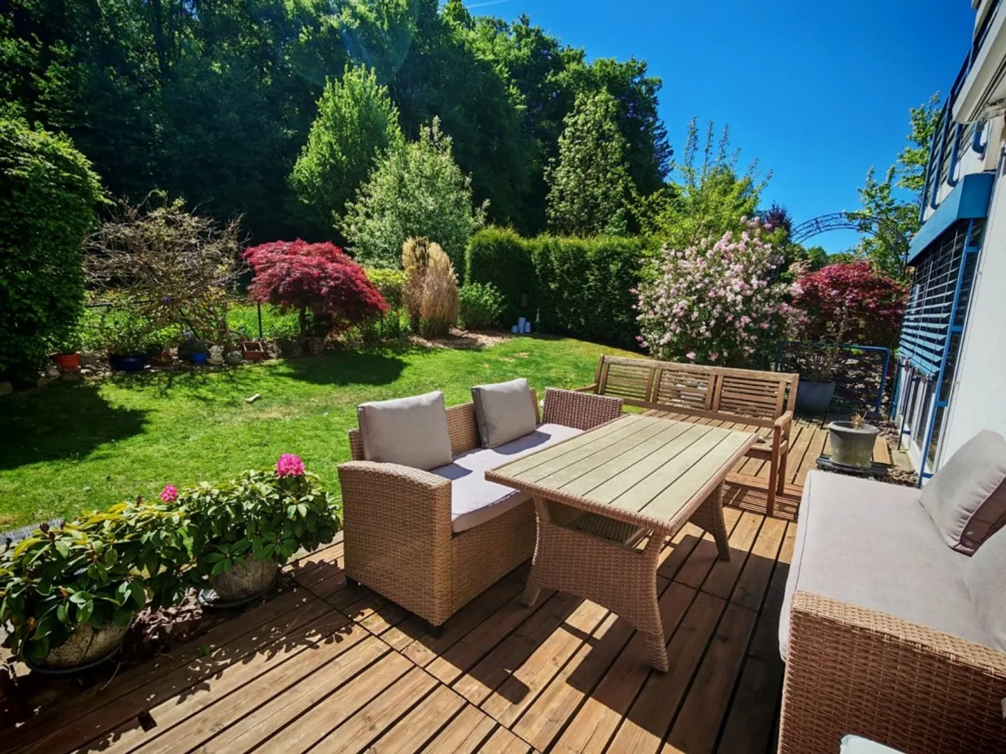 The Pearl for the Pampered with a Longing for Silence, Living with Garden... - Photo 2 of 14