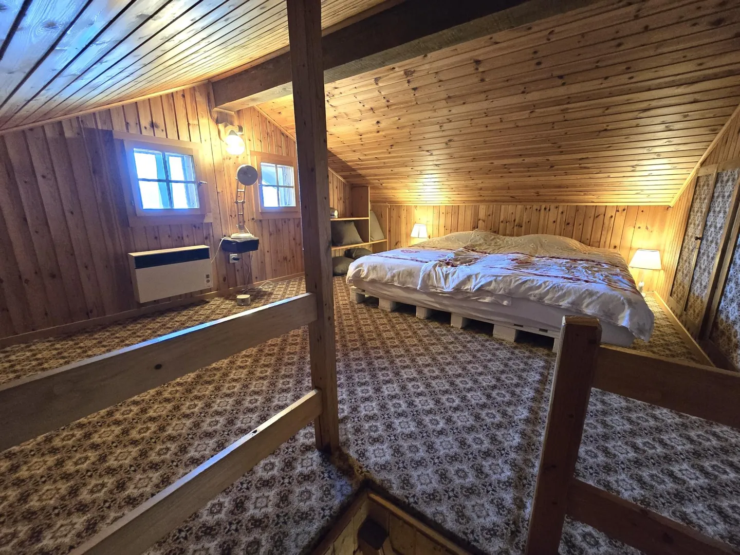 Chalet authentique avec 5,5 chambres, abri en bois, grange et cave à vin sur un grand terrain à Val d'Hérens - Photo 9 sur 11