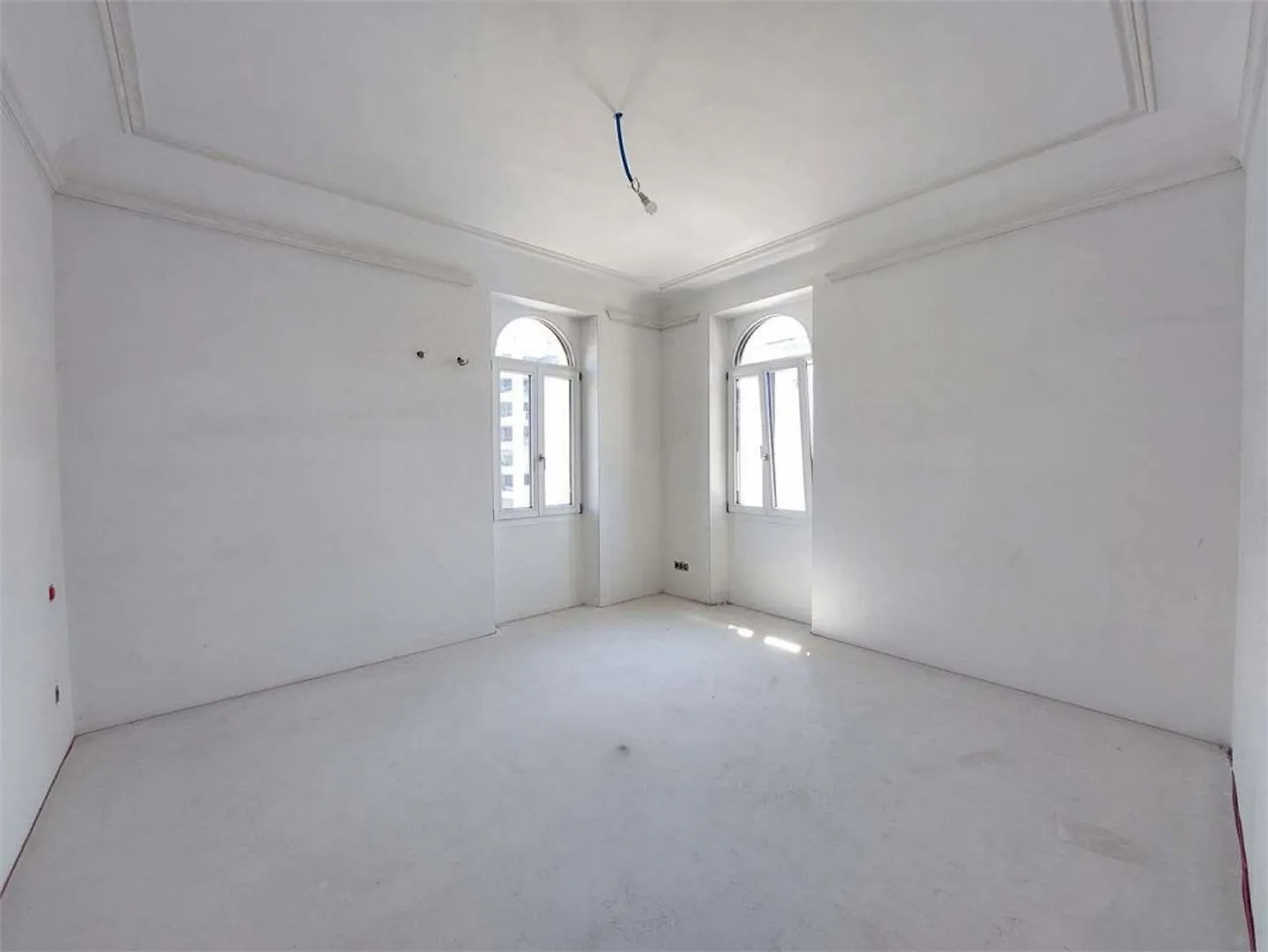 Rif 2302C_App. 3.5 loc in palazzina di inizio '900 - Foto 3 di 6