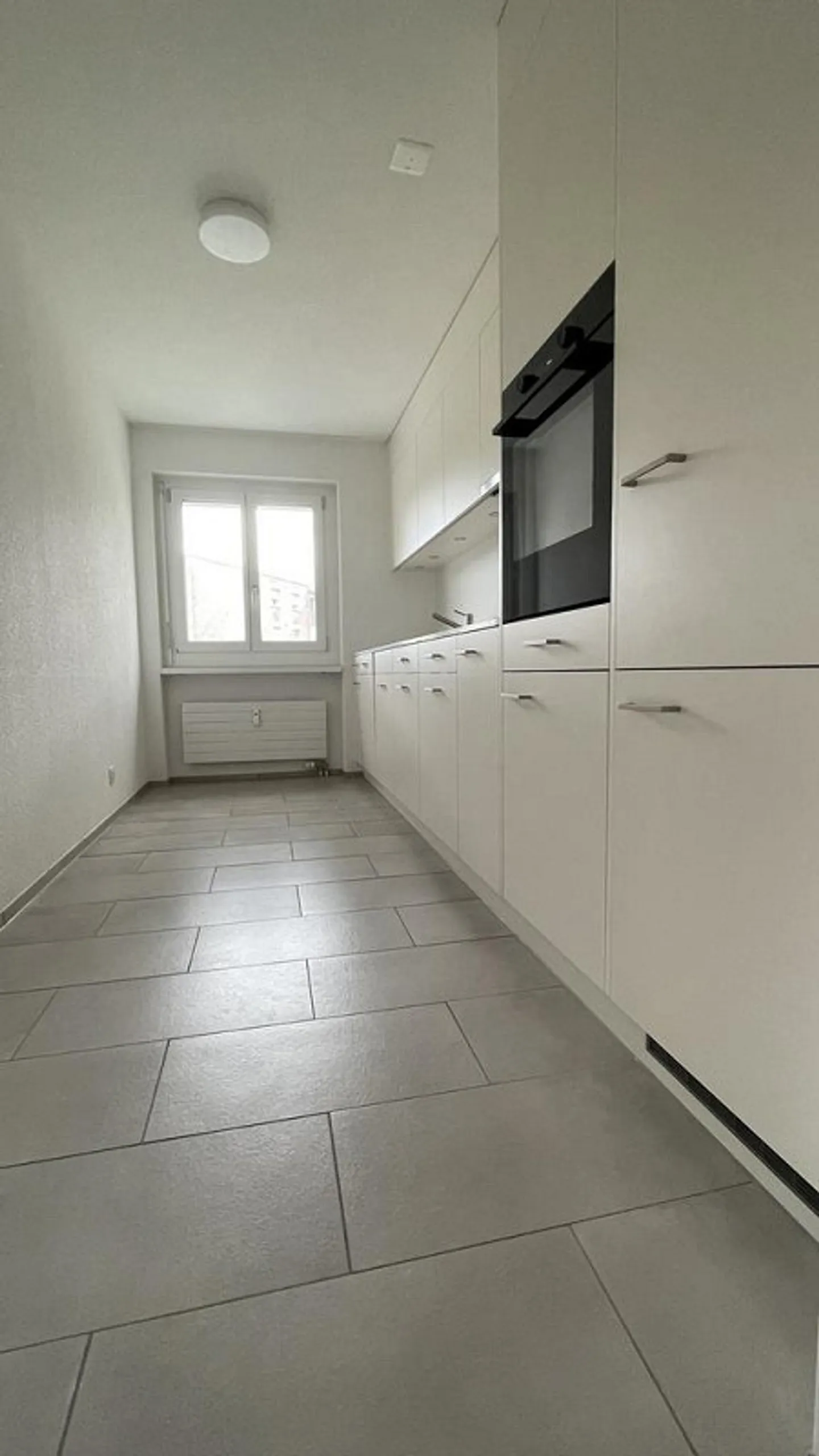 Charmante 4-Zimmerwohnung mit Sitzplatz und Waschturm - Foto 1 di 9