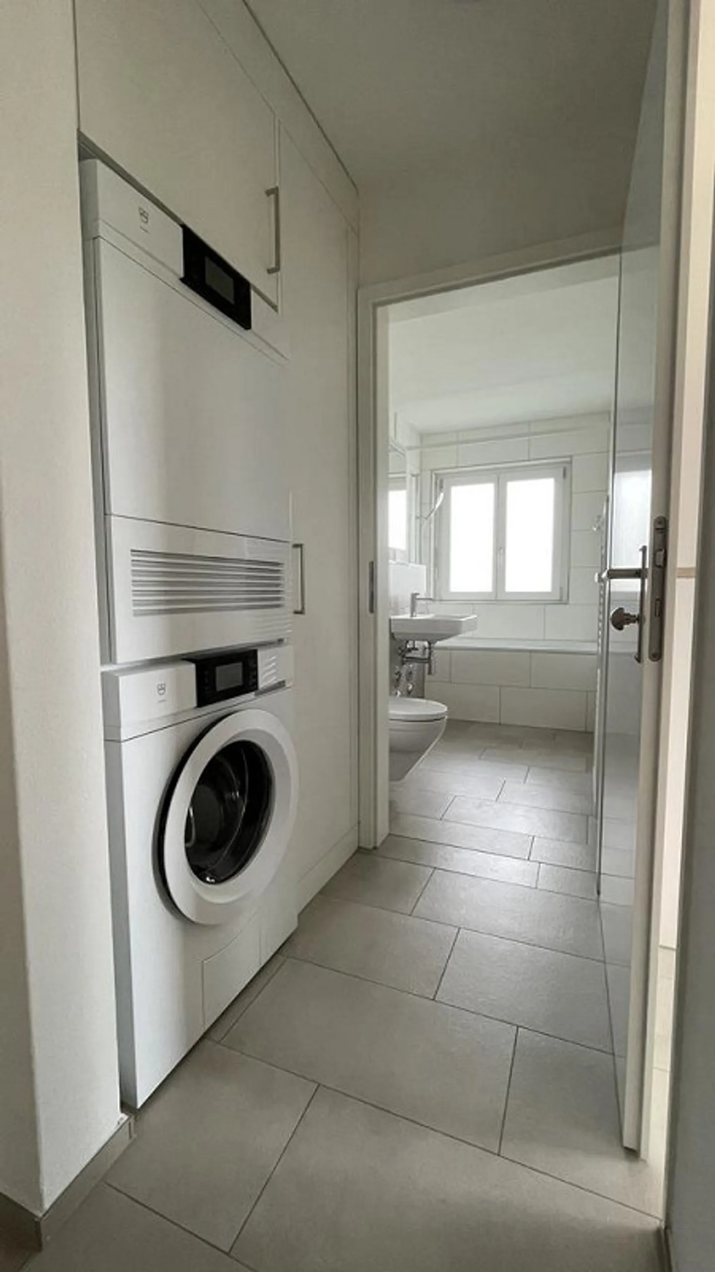 Charmante 4-Zimmerwohnung mit Sitzplatz und Waschturm - Foto 6 di 9