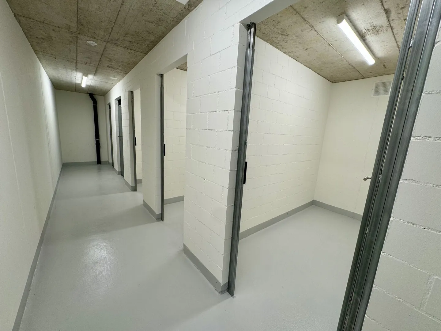Edificio multifamiliare di nuova costruzione completamente affittato con 6 x appartamenti di 4,5 stanze - Foto 16 di 16