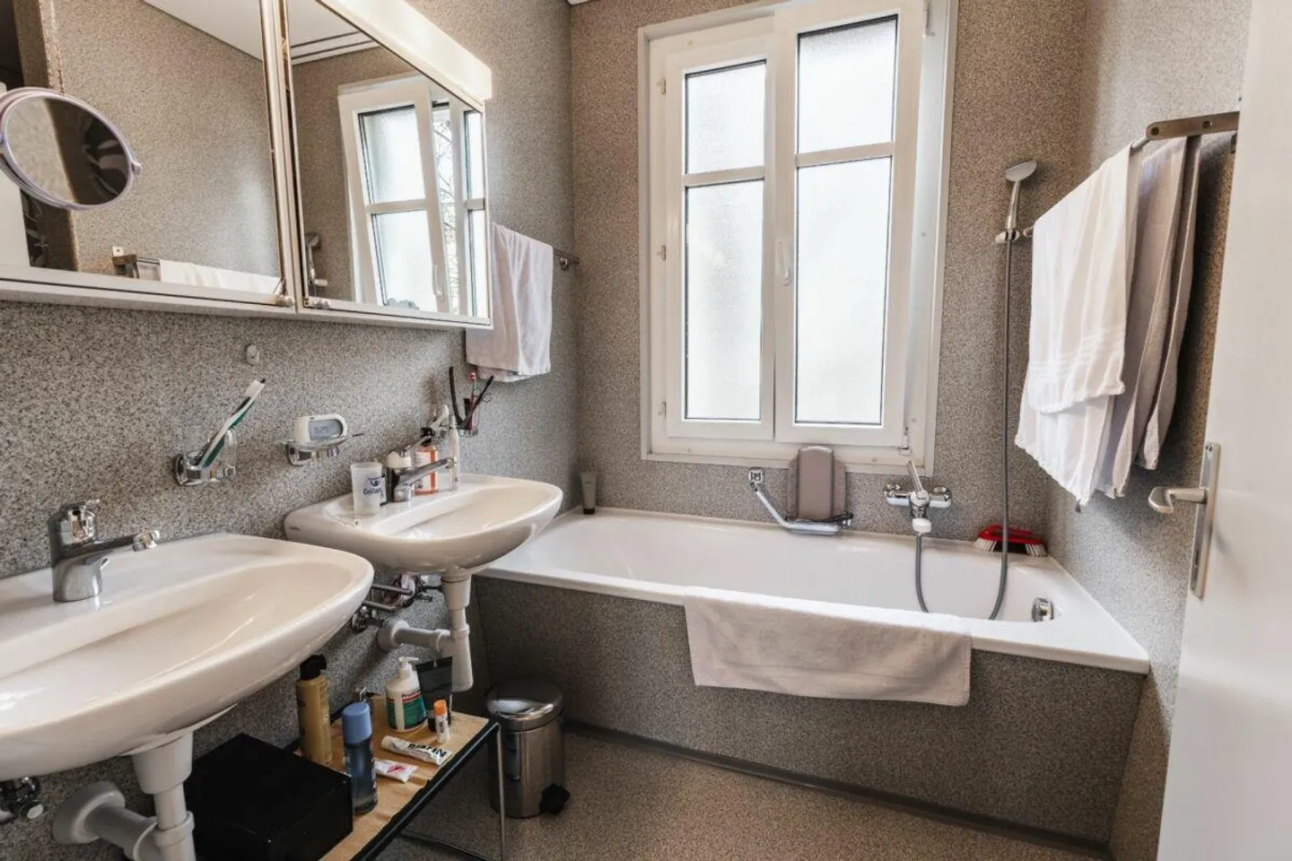 Appartement de 5,5 pièces avec vue magnifique sur l'Appenzellerland. - Photo 5 sur 8