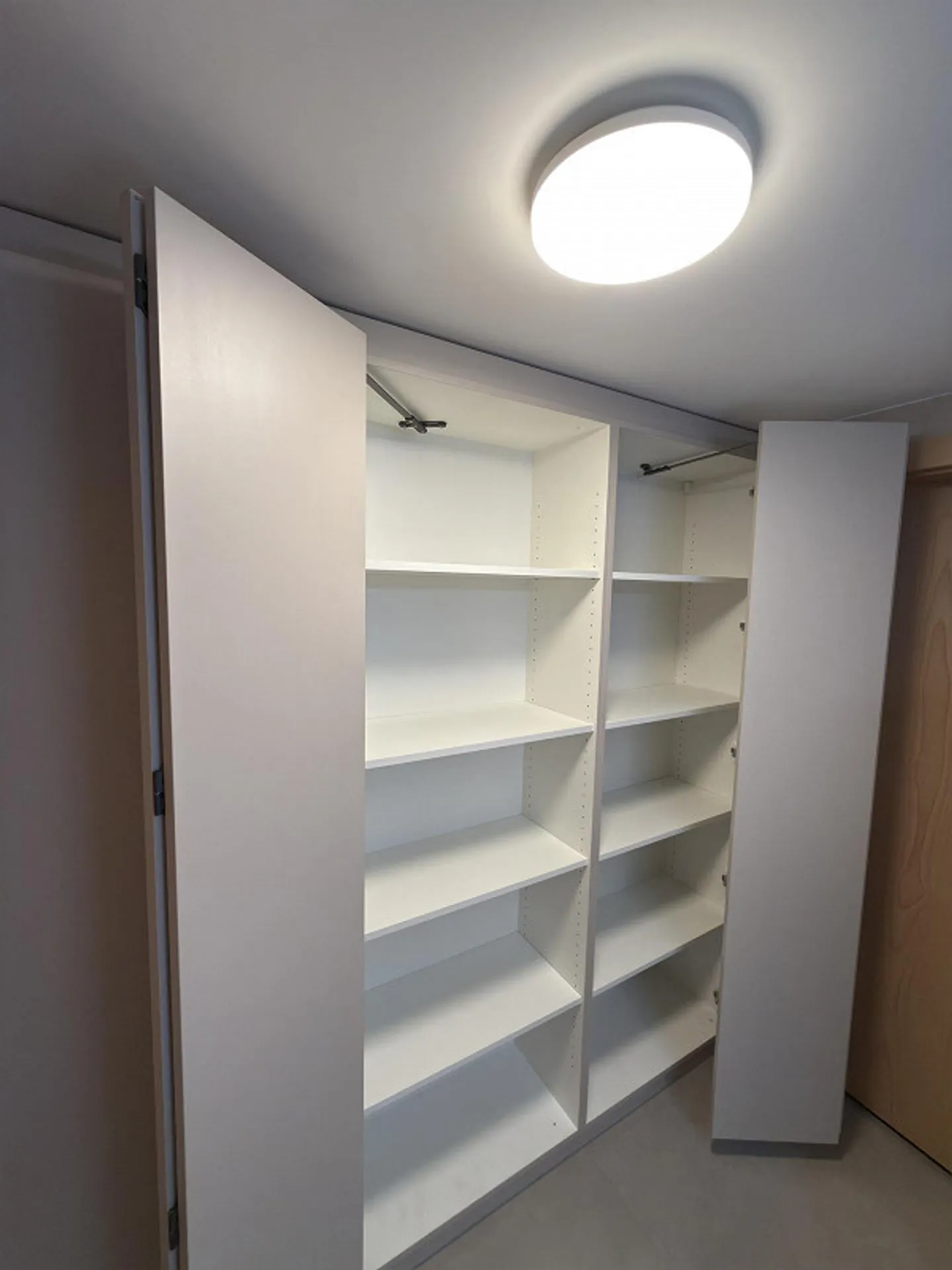 Moderne 3,5 Zimmer Wohnung - Foto 8 von 12