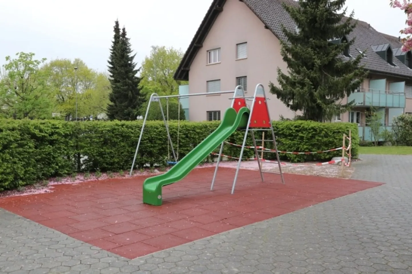 Vivere in una posizione tranquilla su Amselweg - Foto 10 di 11