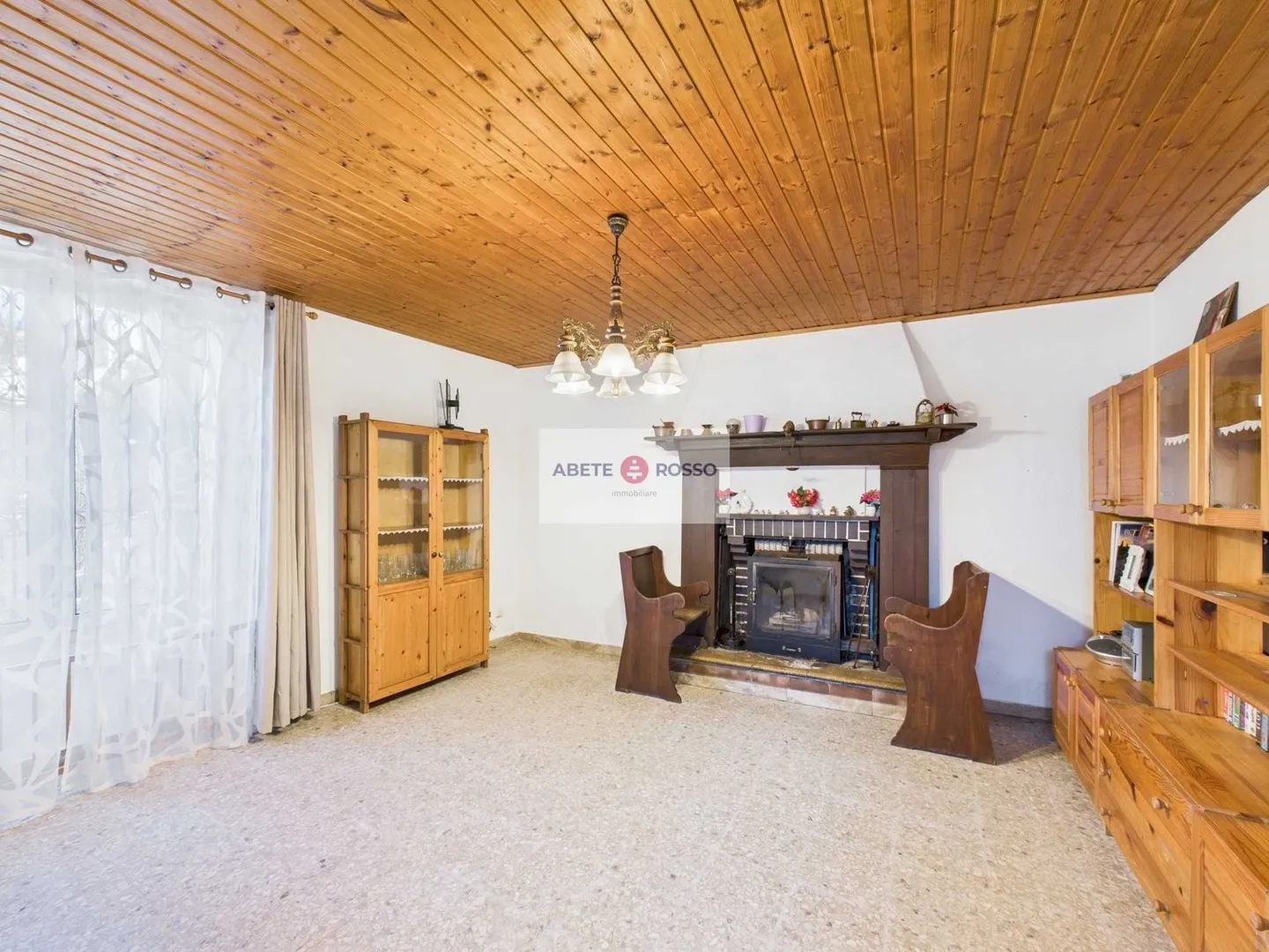 Casa con terreno edificabile e rustico - Foto 3 di 16