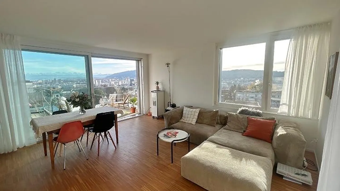 3½ ZIMMER-ATTIKAWOHNUNG IN ZÜRICH - KREIS 10 HÖNGG, MÖBLIERT, TEMPORÄR - Photo 2 of 10